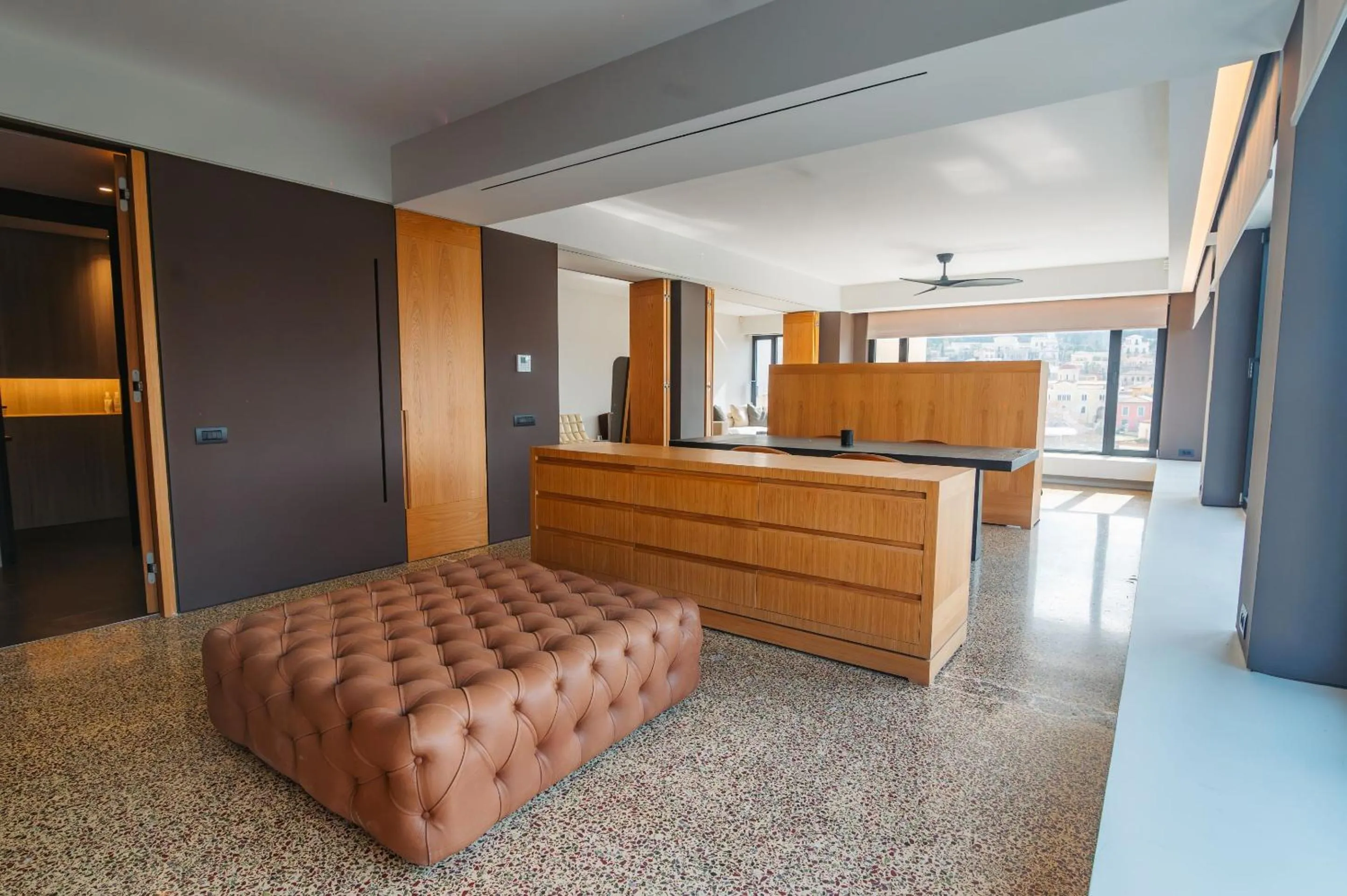 King Suite in Athens Tower