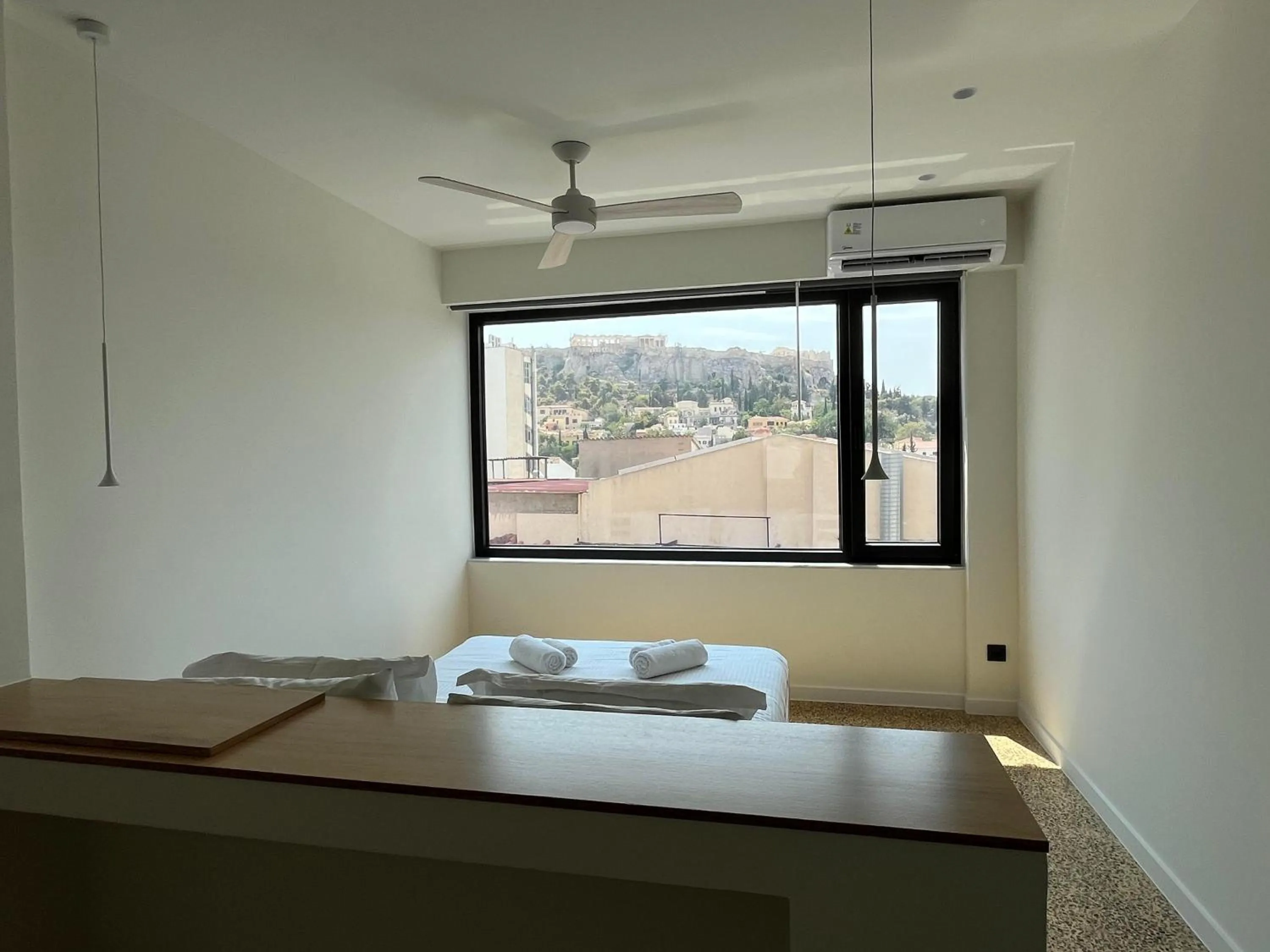 Bedroom, Bed in Athens Tower