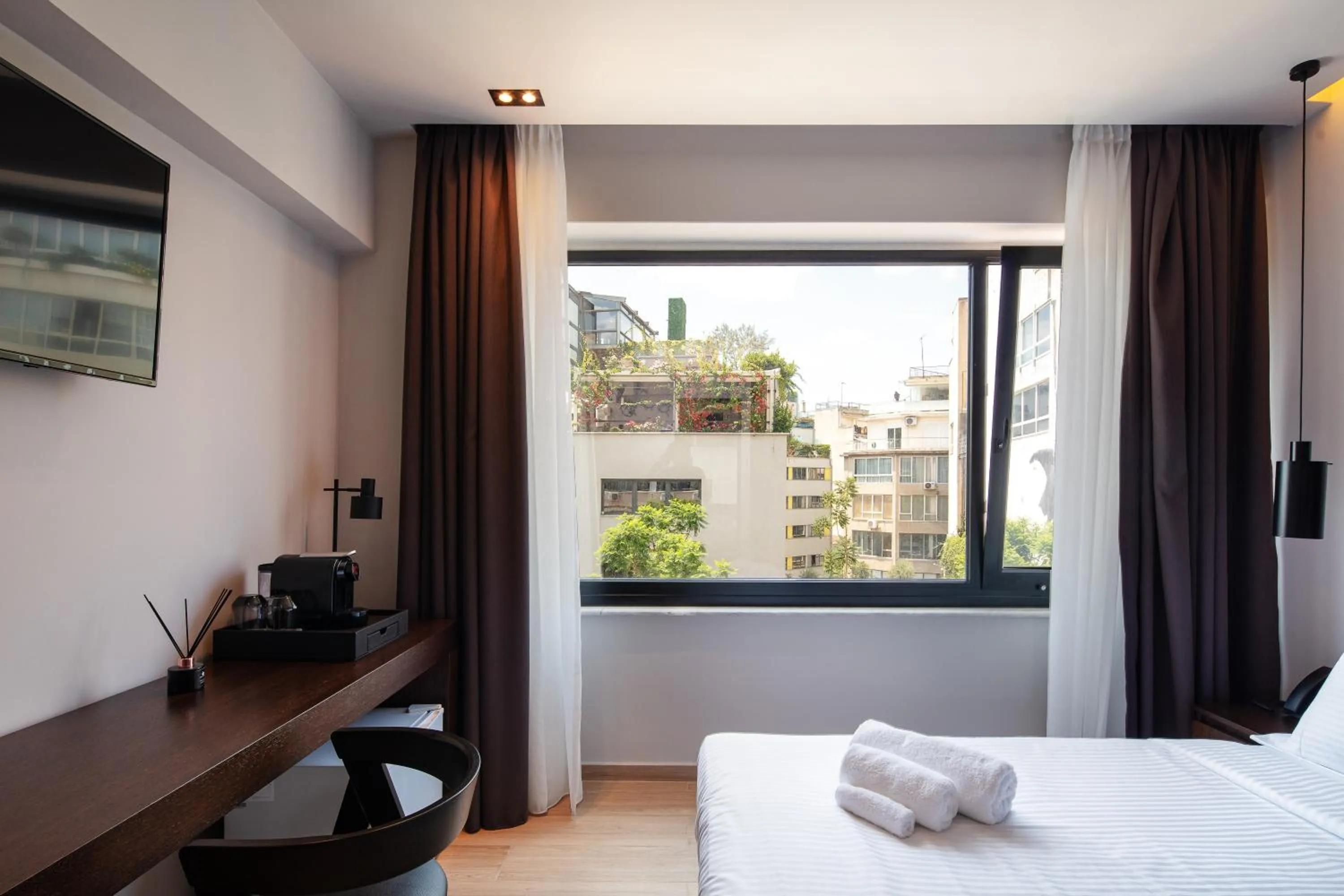 View (from property/room), Bed in Athens Tower