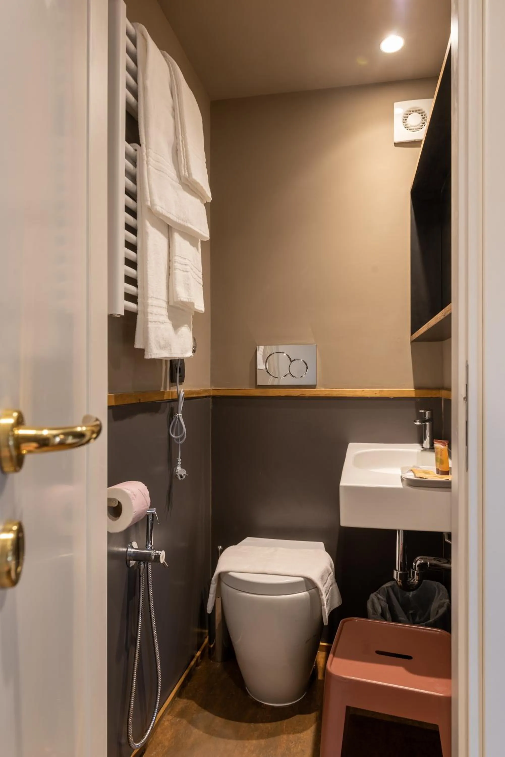 Bathroom in Camping Village Santapomata