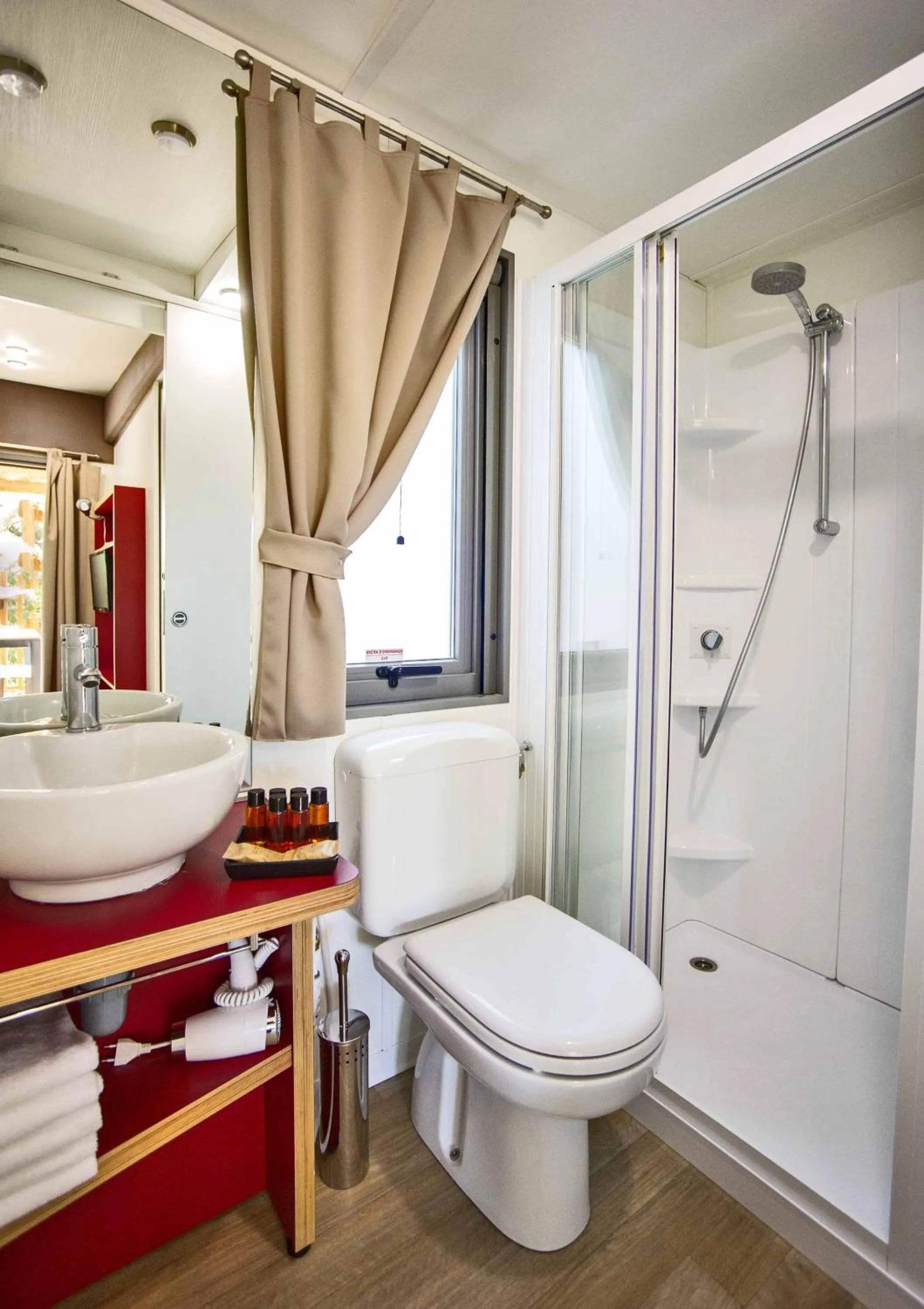 Bathroom in Camping Village Santapomata