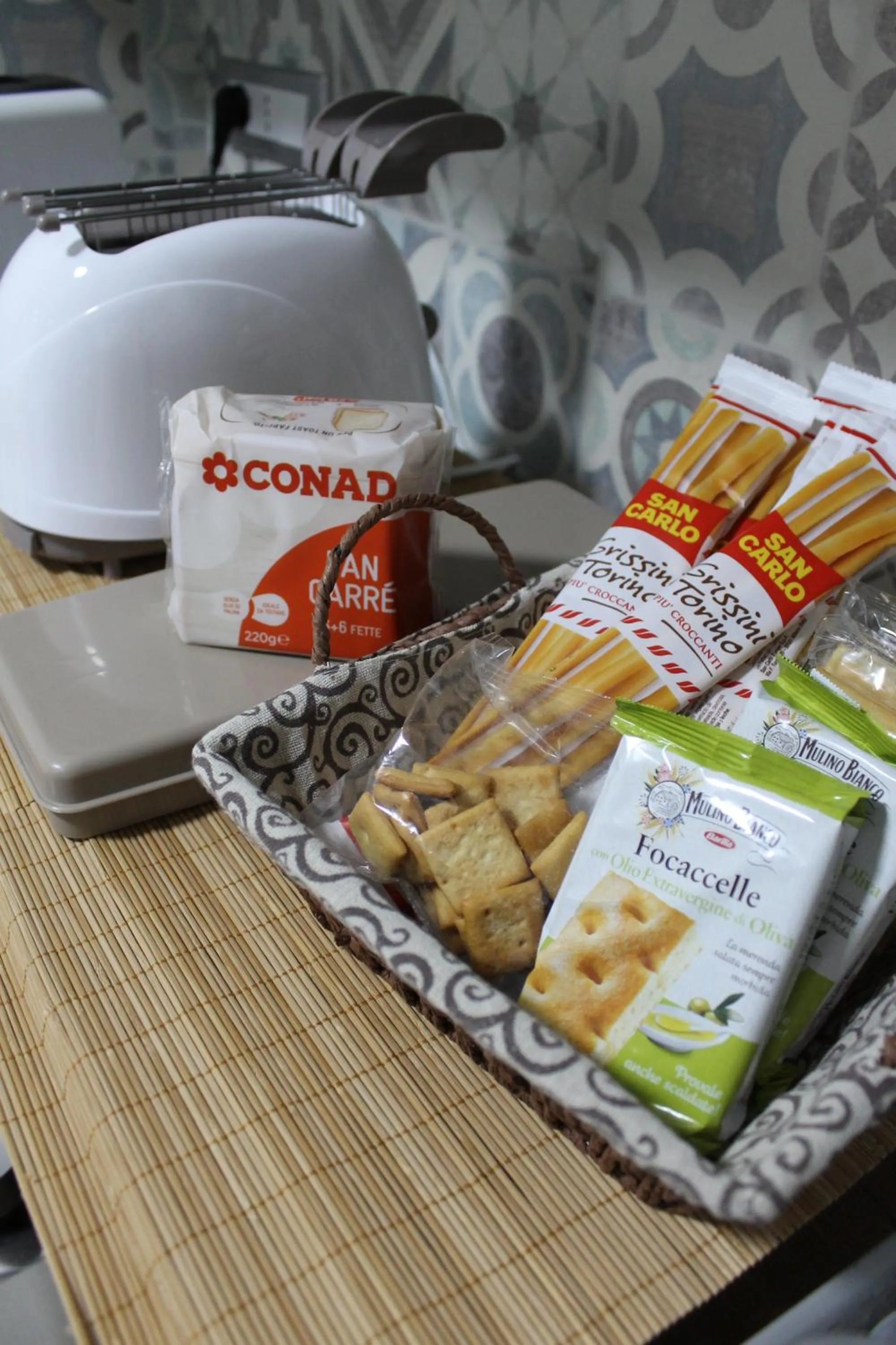 Food in Zaro Suites B&B