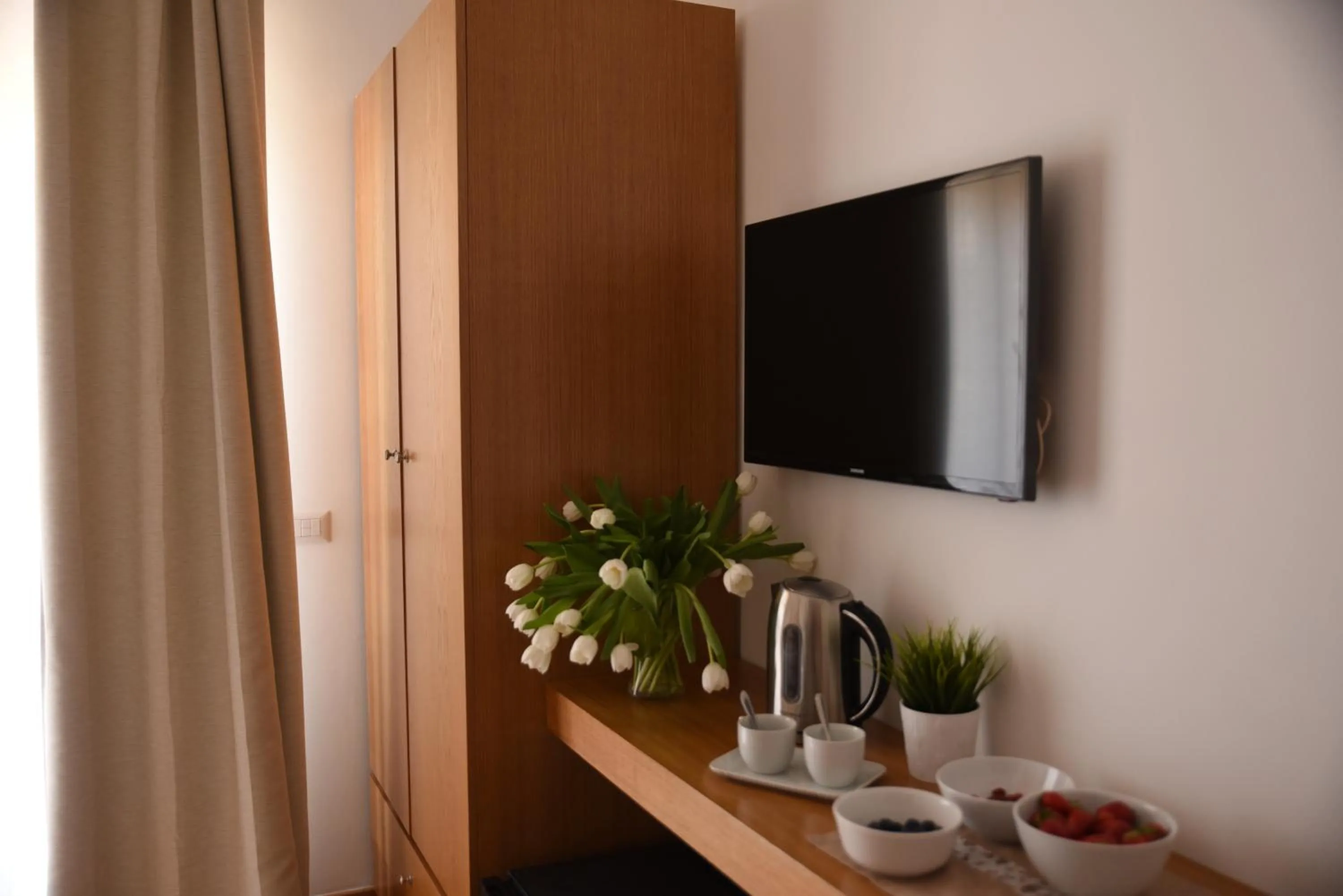 The Night Guest House