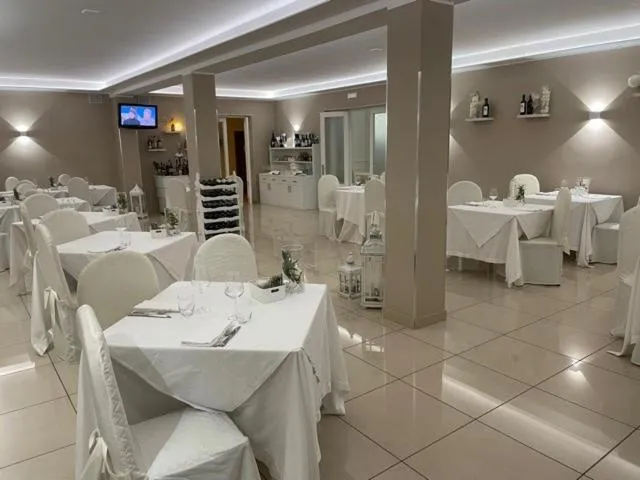 Restaurant/places to eat in Hotel Il Quadrifoglio