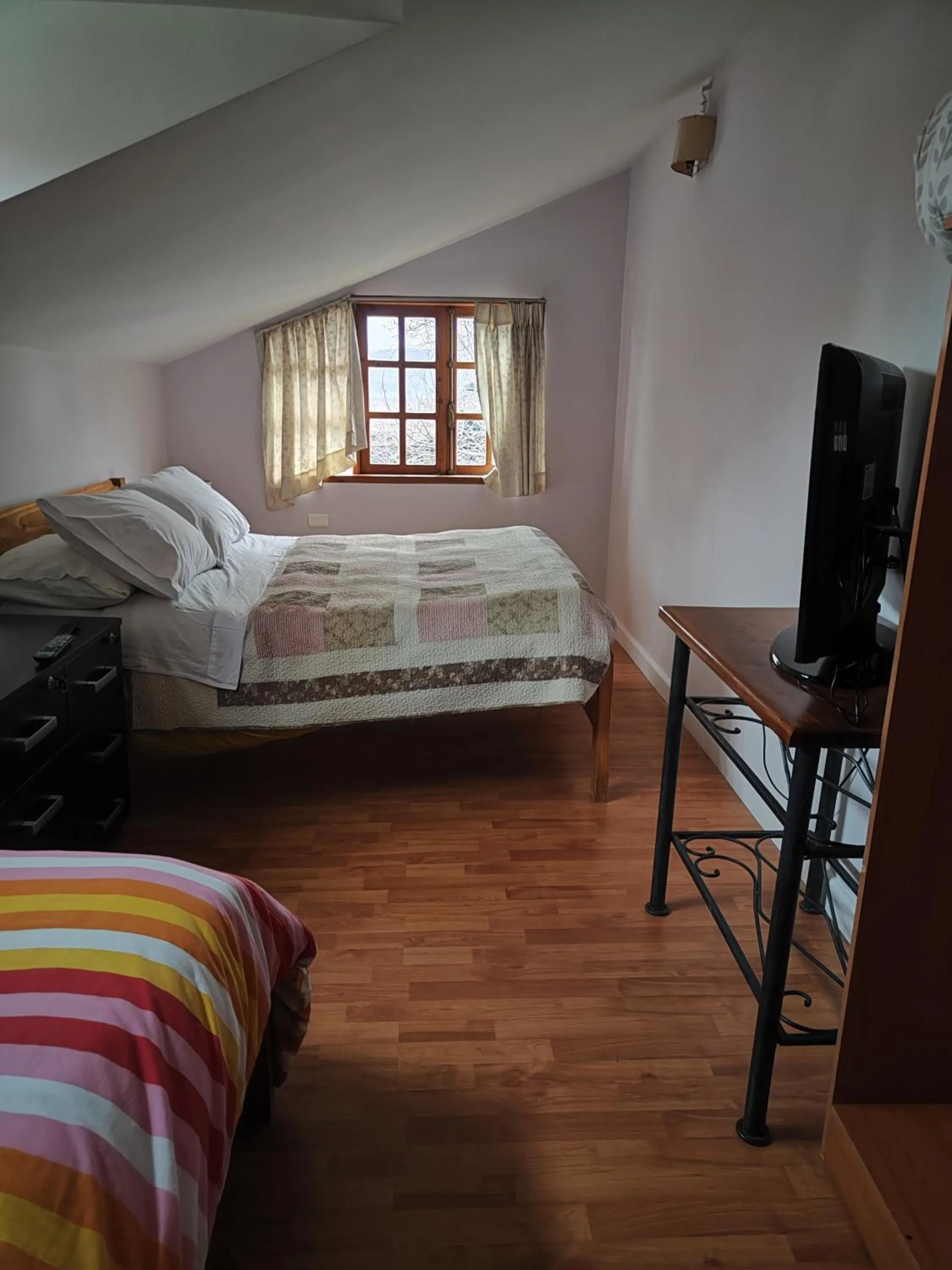 TV and multimedia, Bed in Omi Kika B&B