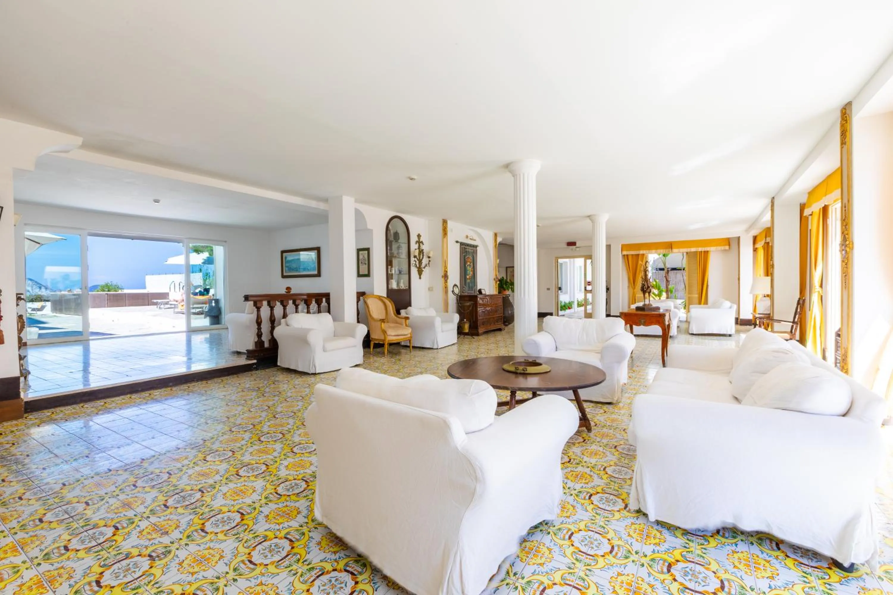 Balcony/Terrace in Hotel Torre Dei Borboni