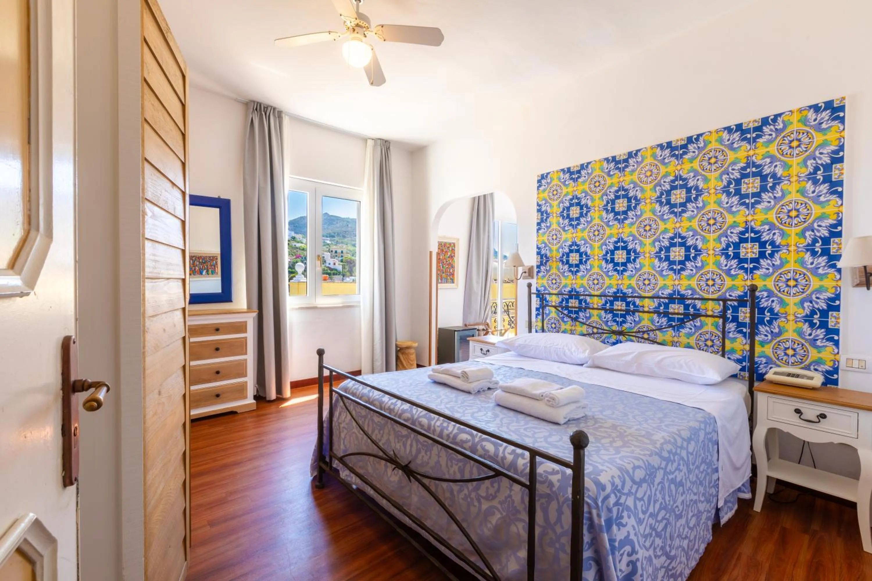 Photo of the whole room, Bed in Hotel Torre Dei Borboni