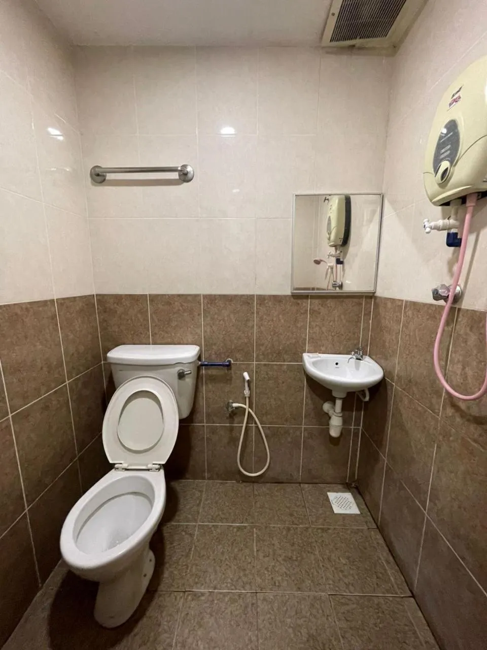 HOTEL SAHARA INN BATU CAVES