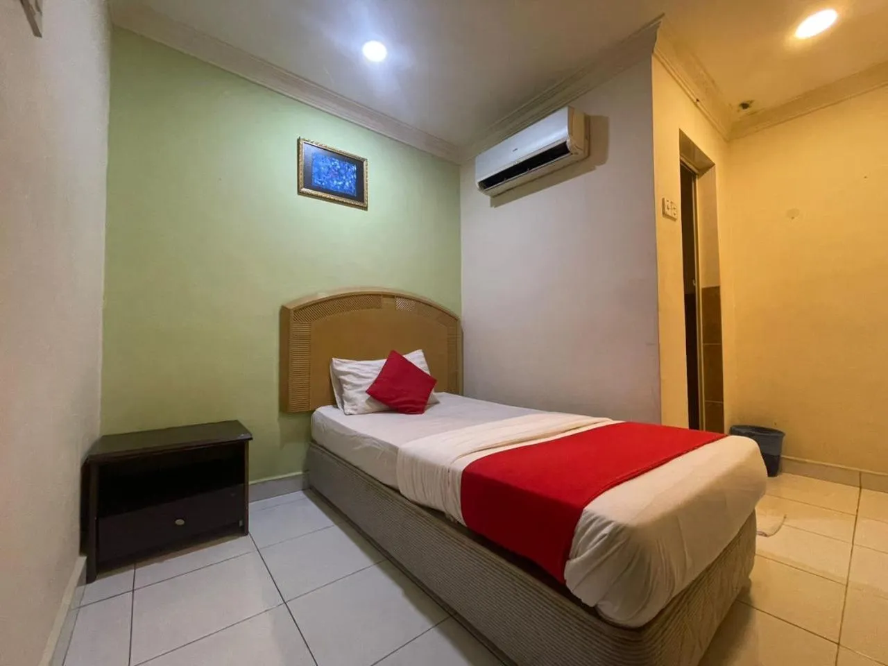 HOTEL SAHARA INN BATU CAVES