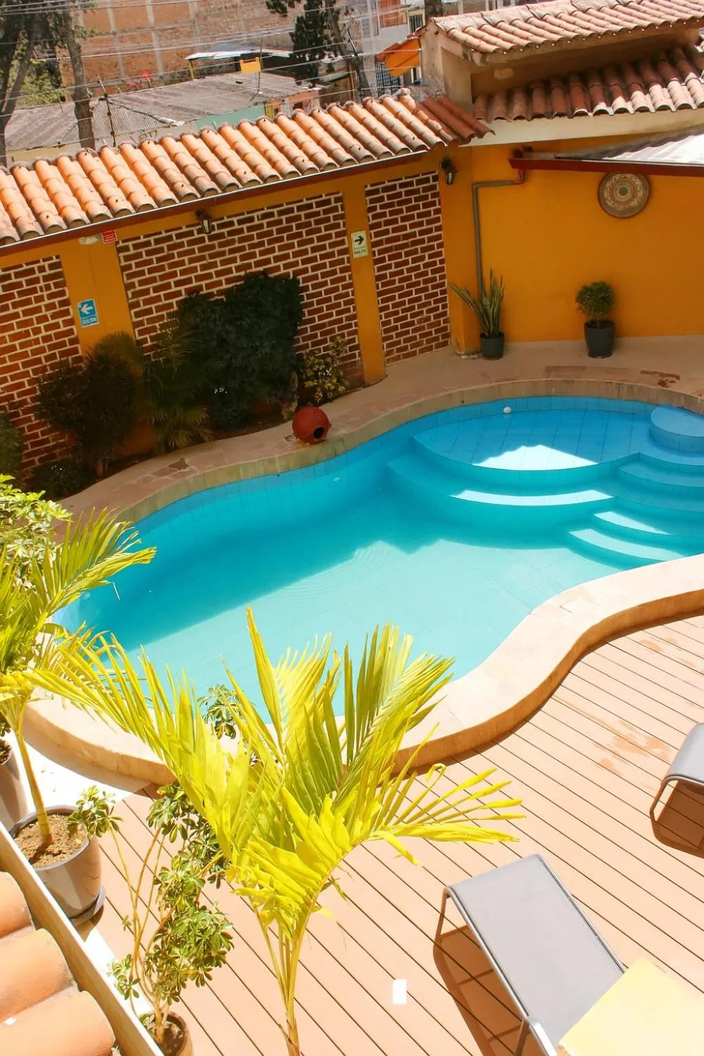 Swimming pool in Hotel Serra Nova