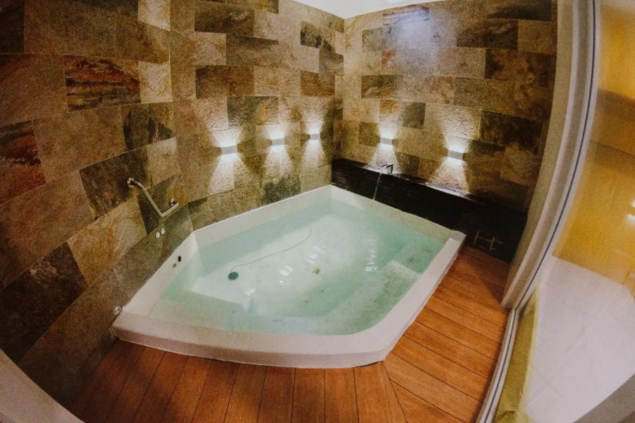 Hot Spring Bath in Hotel Serra Nova