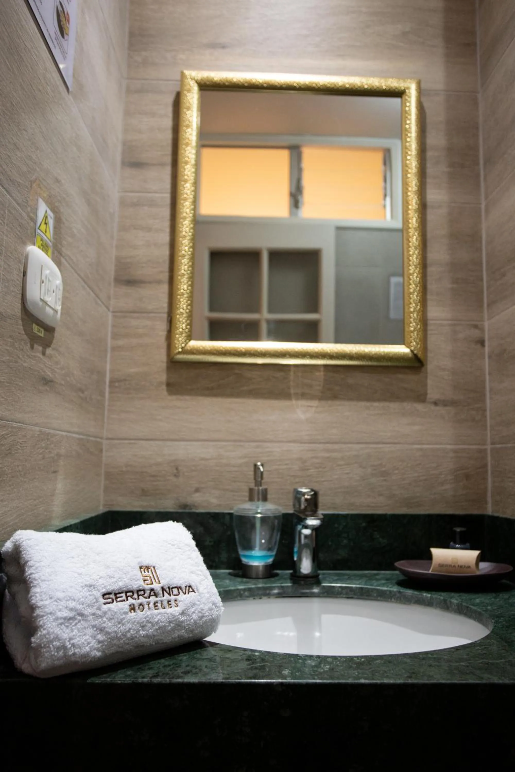 Bathroom in Hotel Serra Nova