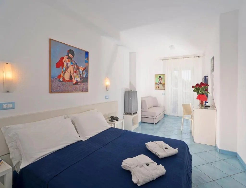 Bed in Hotel Imperamare