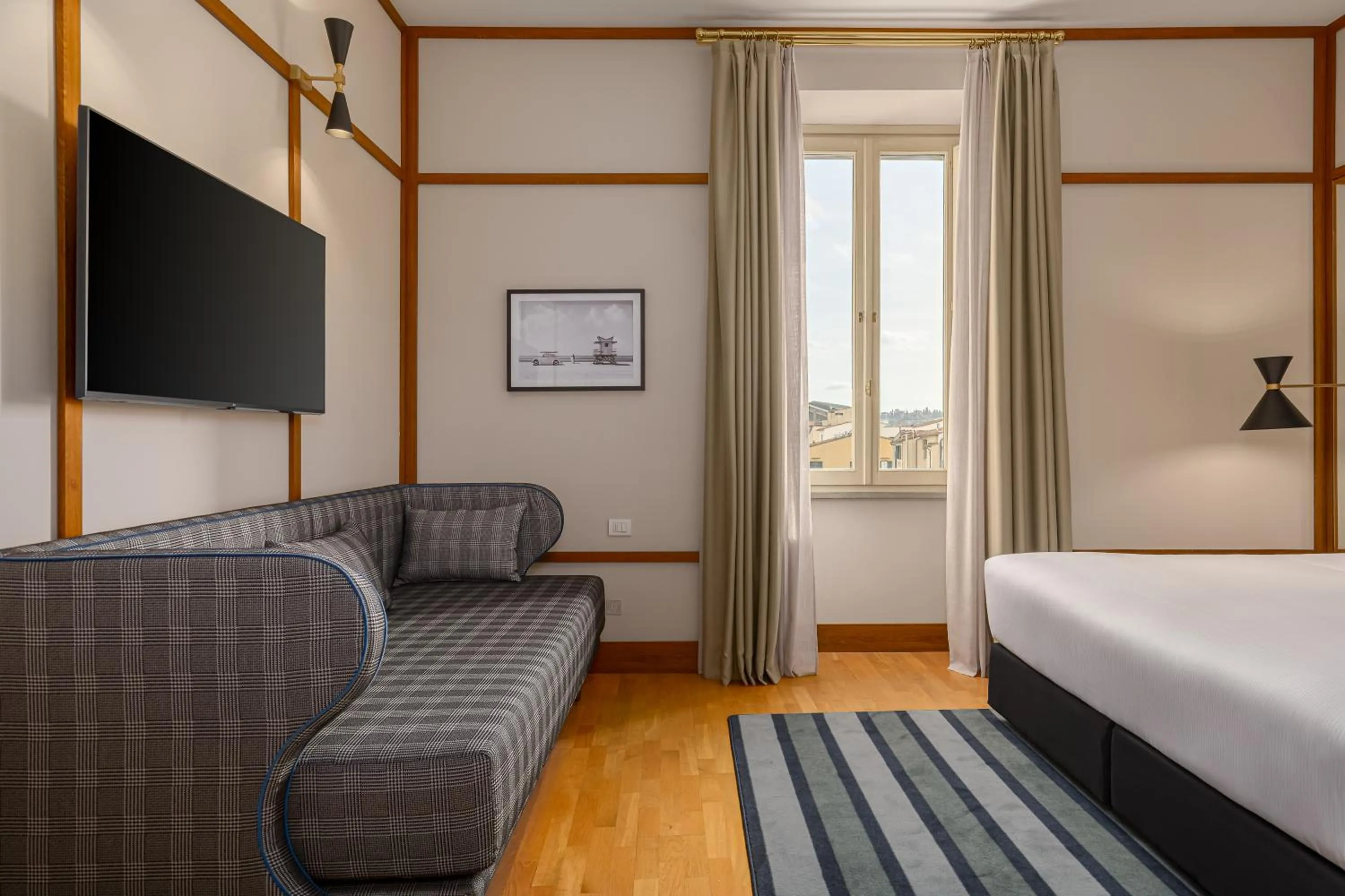 Bed in Room Mate Luca, Florence