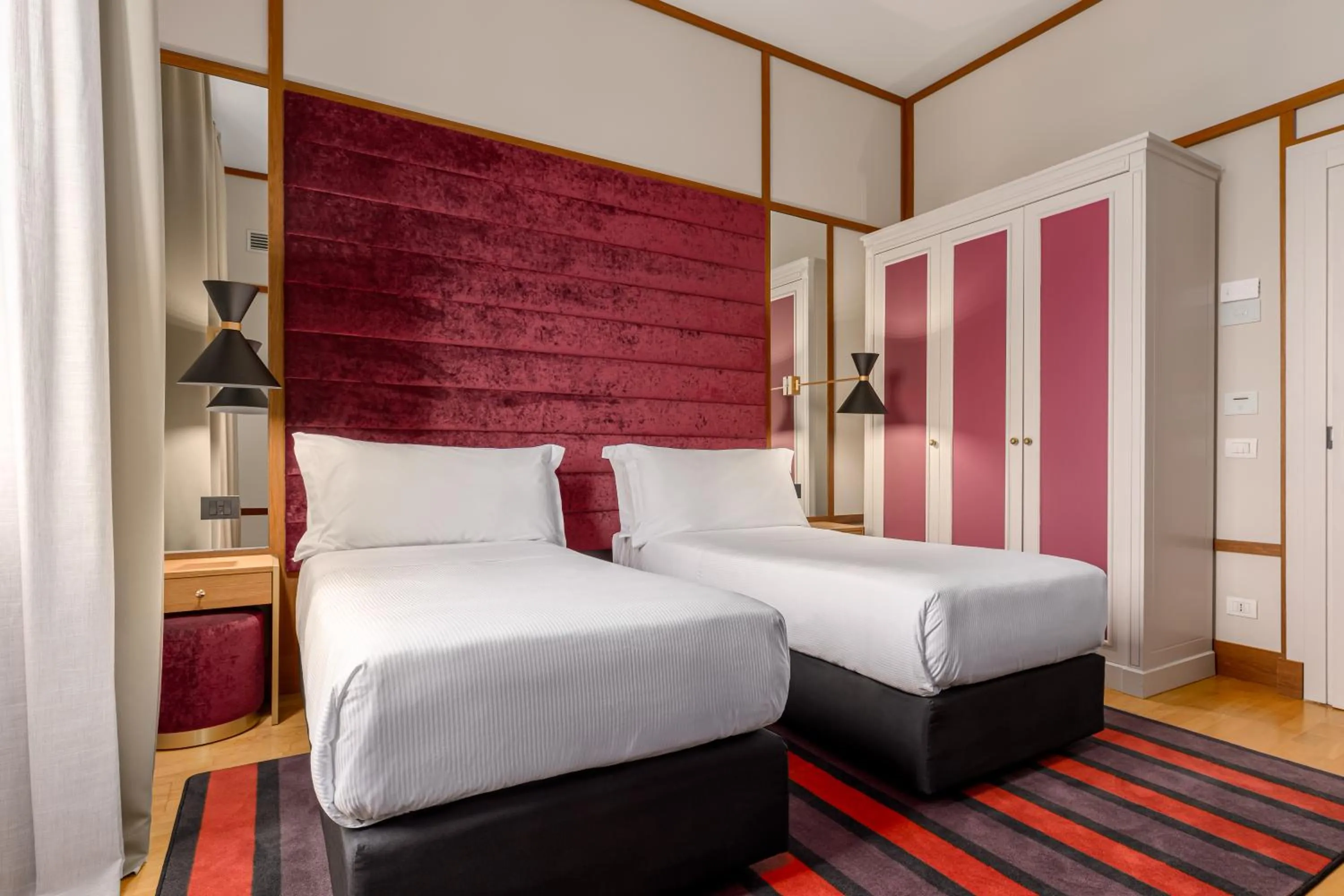 Bed in Room Mate Luca, Florence