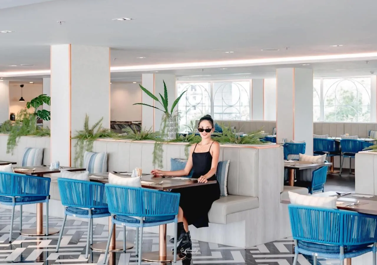 Breakfast in Away Bangkok Riverside Kene