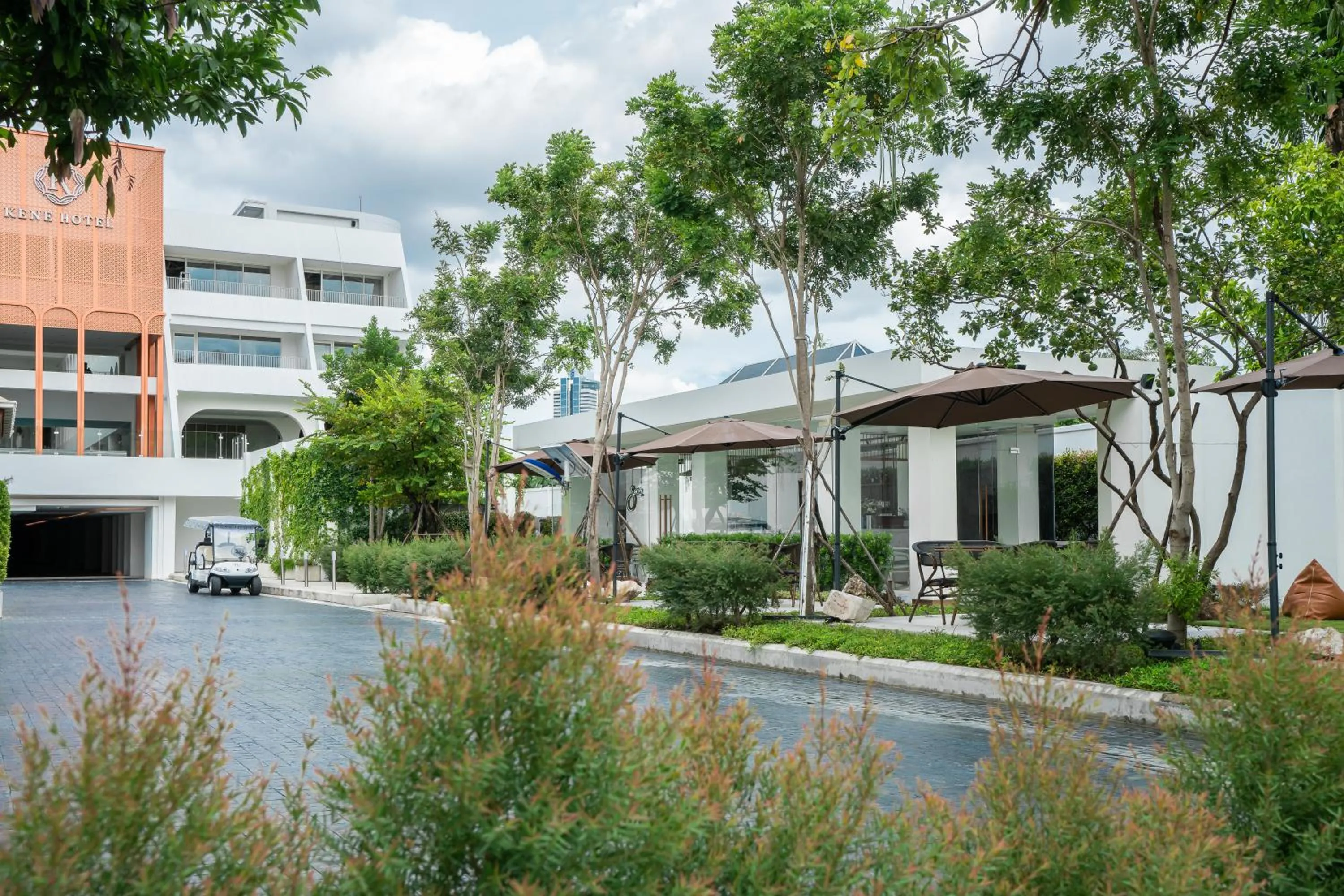 Restaurant/places to eat in Away Bangkok Riverside Kene