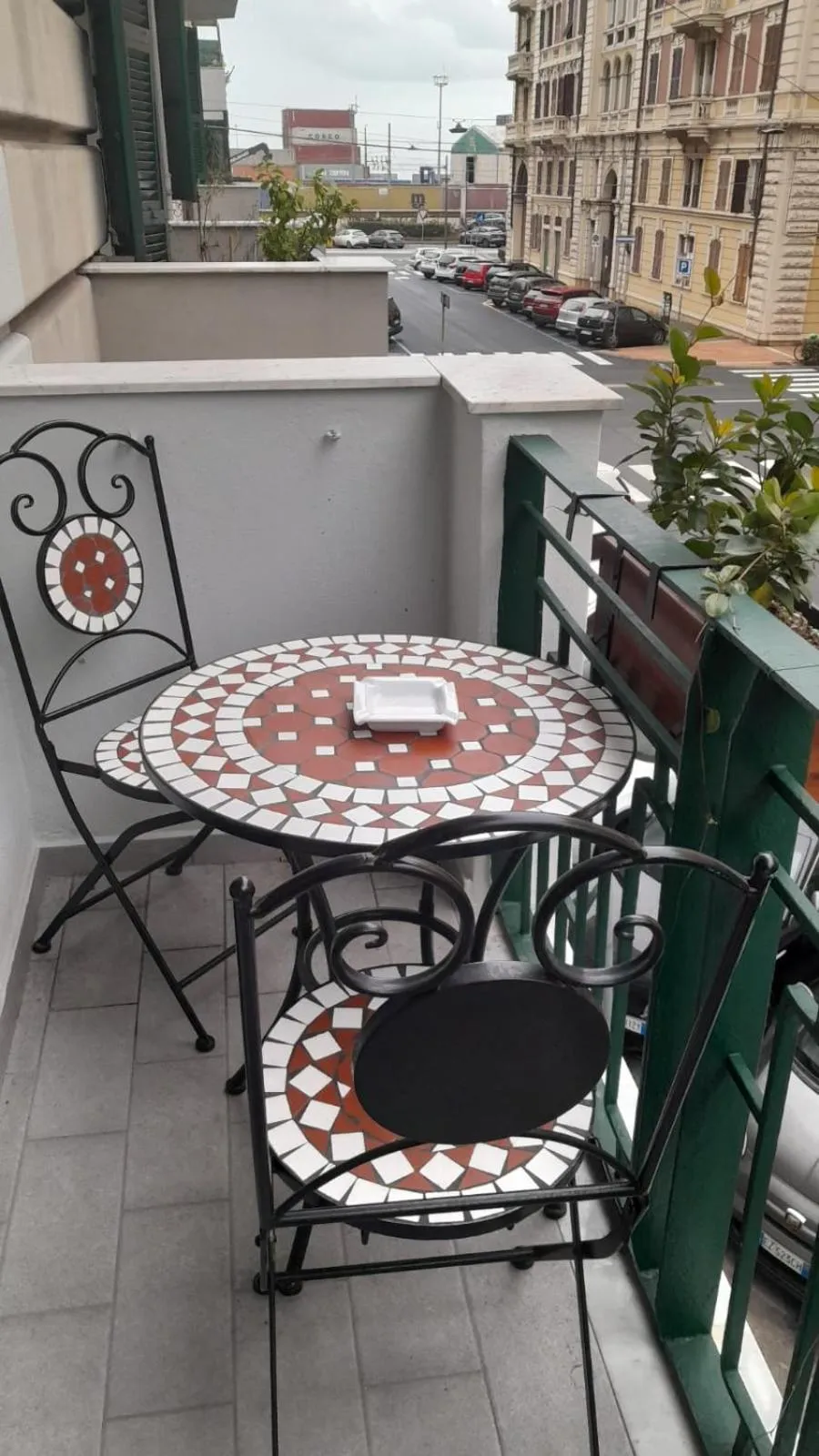 Balcony/Terrace in Nautilus Hotel