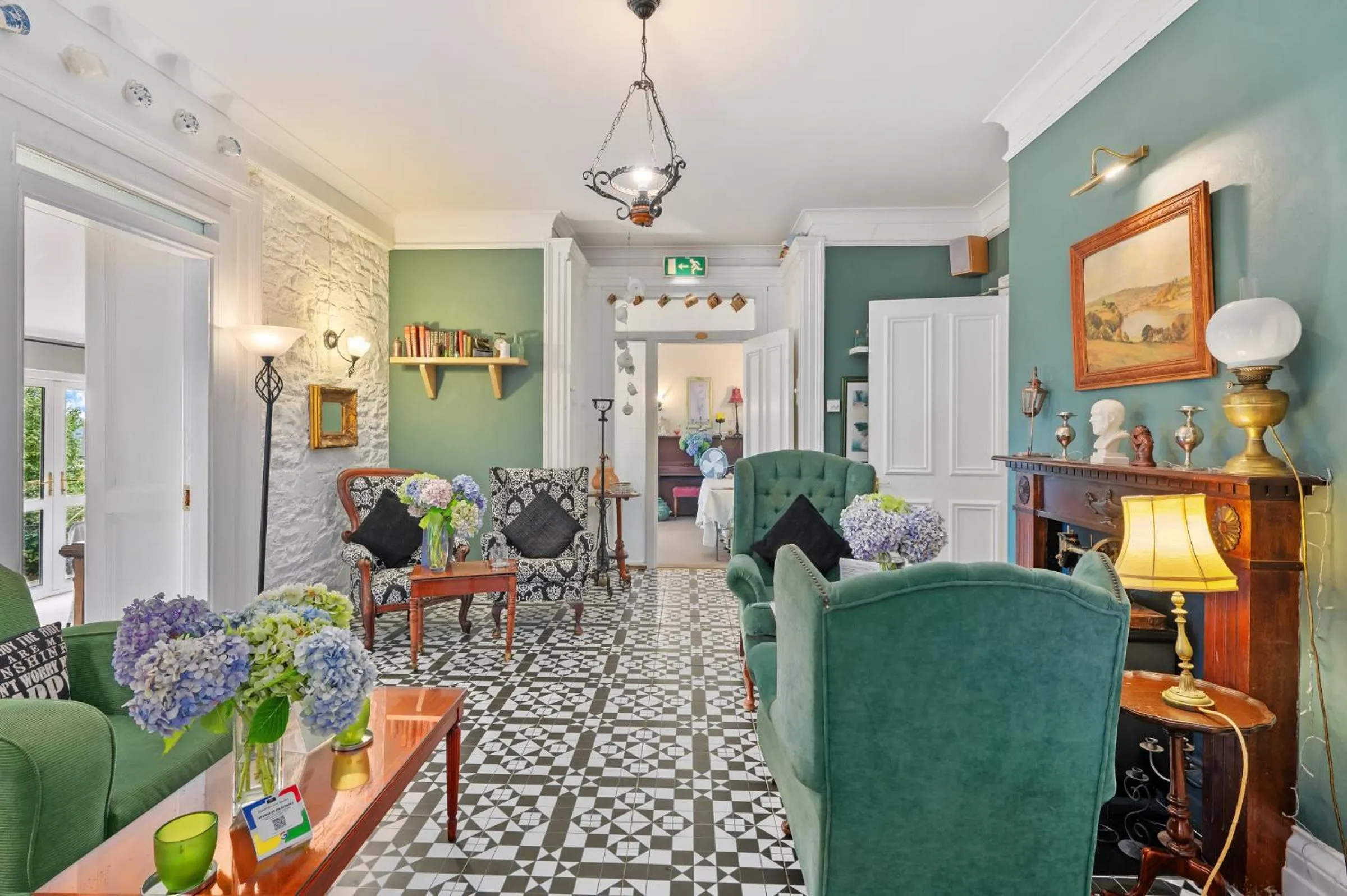 Robin Hill House Heritage Guest House