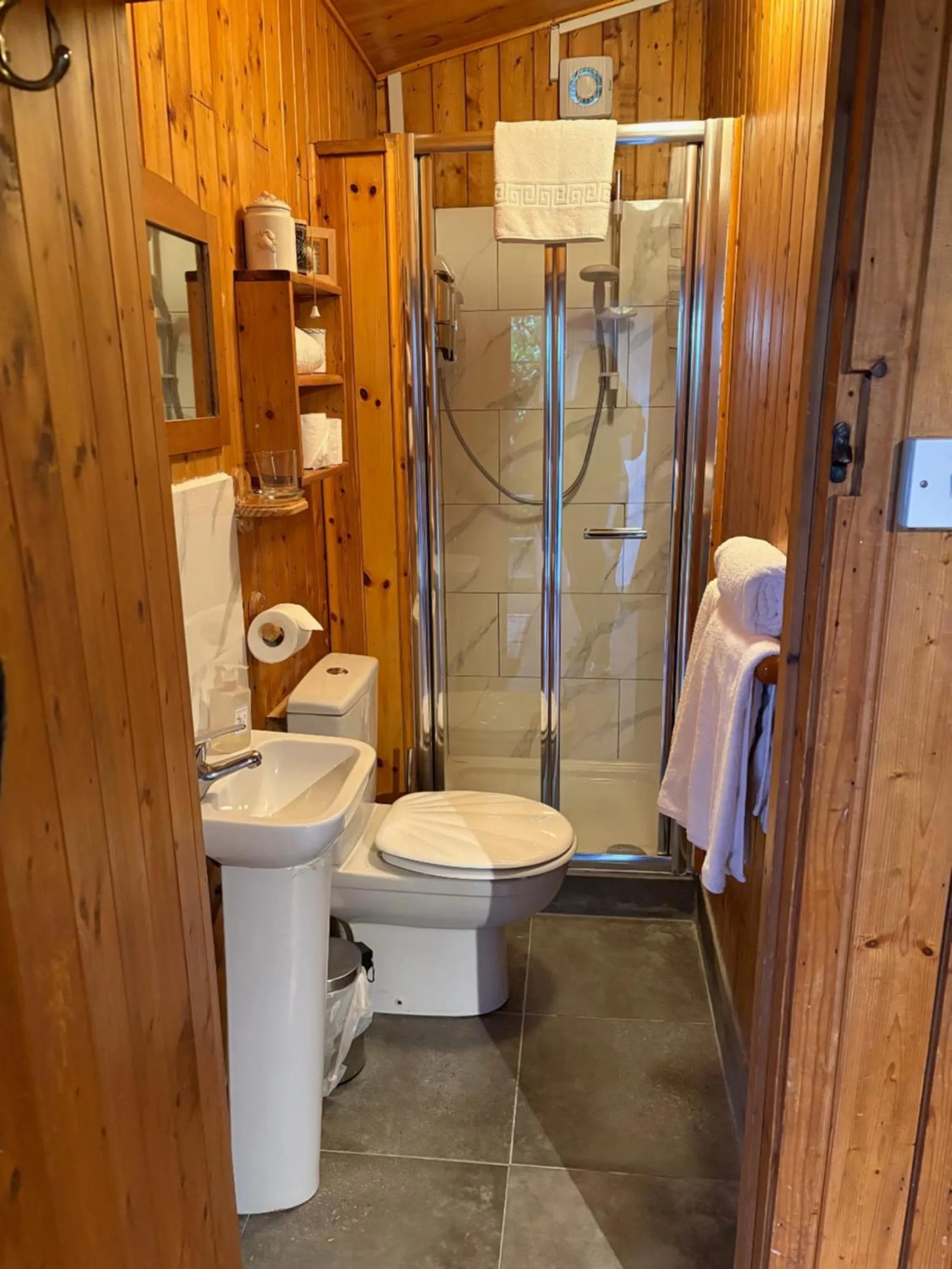 Chalet in Robin Hill House Heritage Guest House