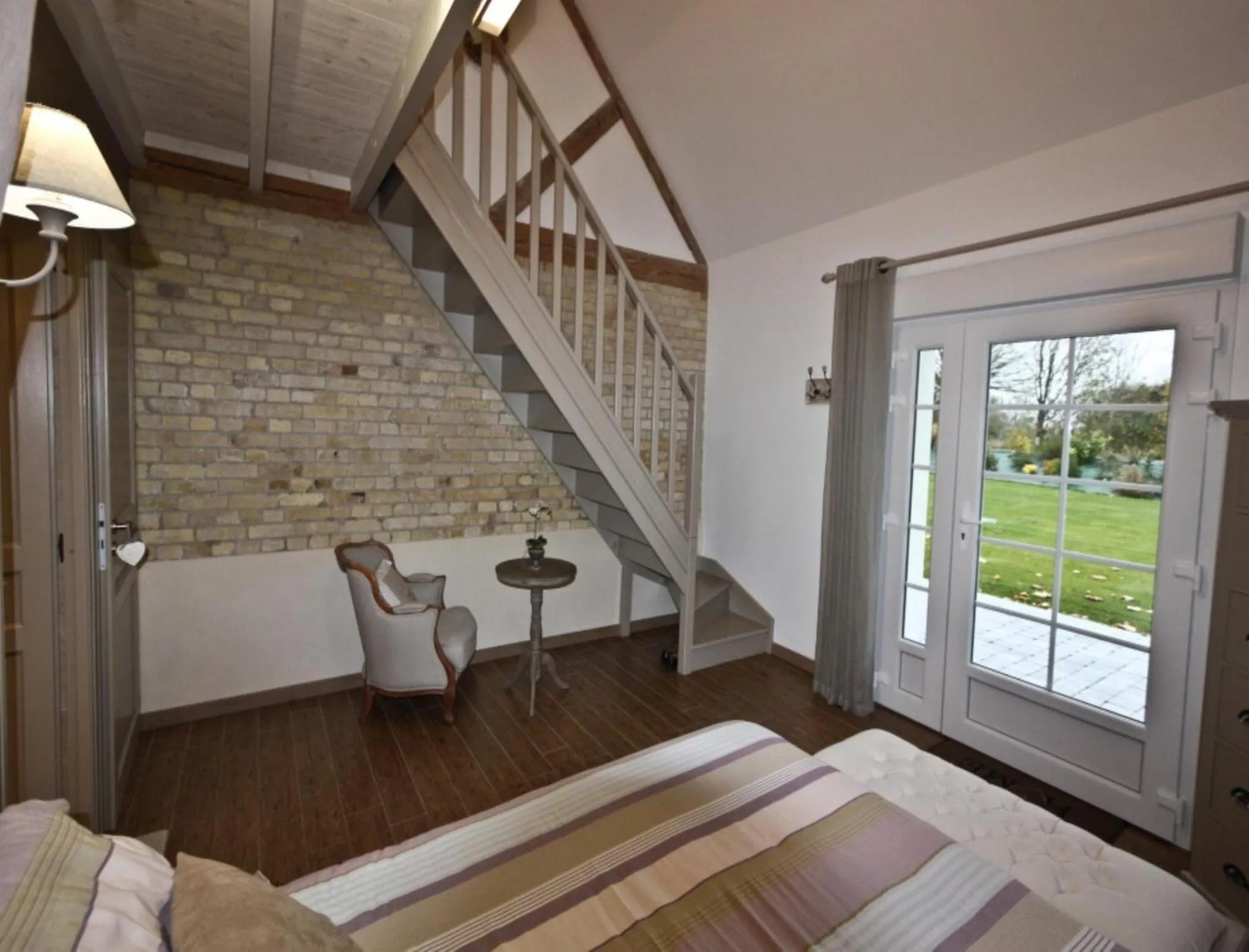 Bedroom, Bed in La Haute Muraille