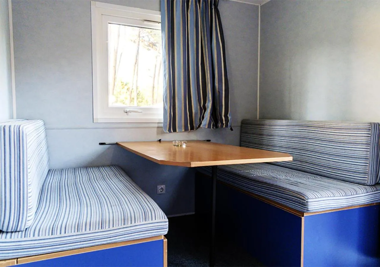 Living room in Parque De Campismo Orbitur Guincho