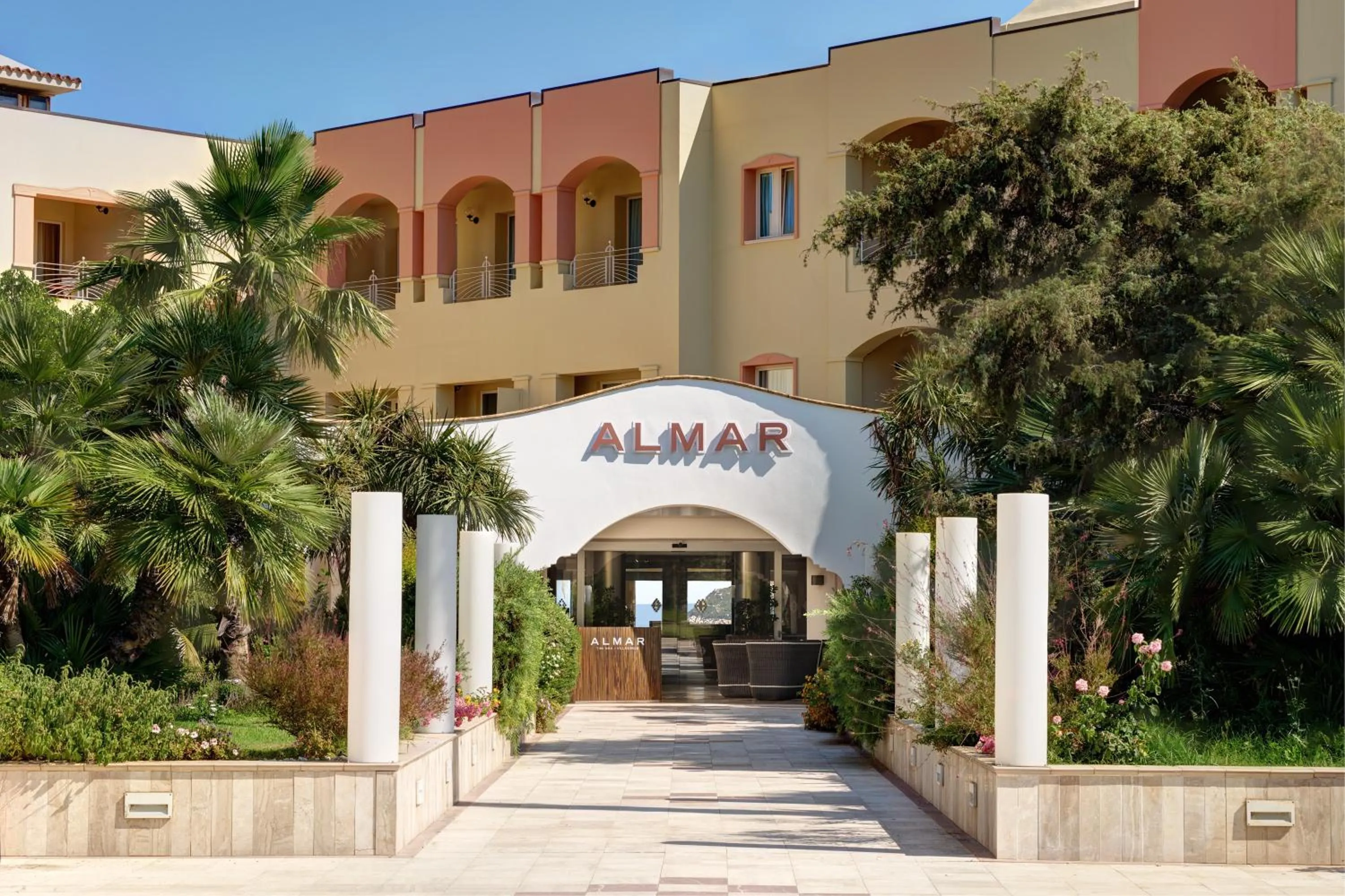 Property building in Almar Timi Ama Villasimius