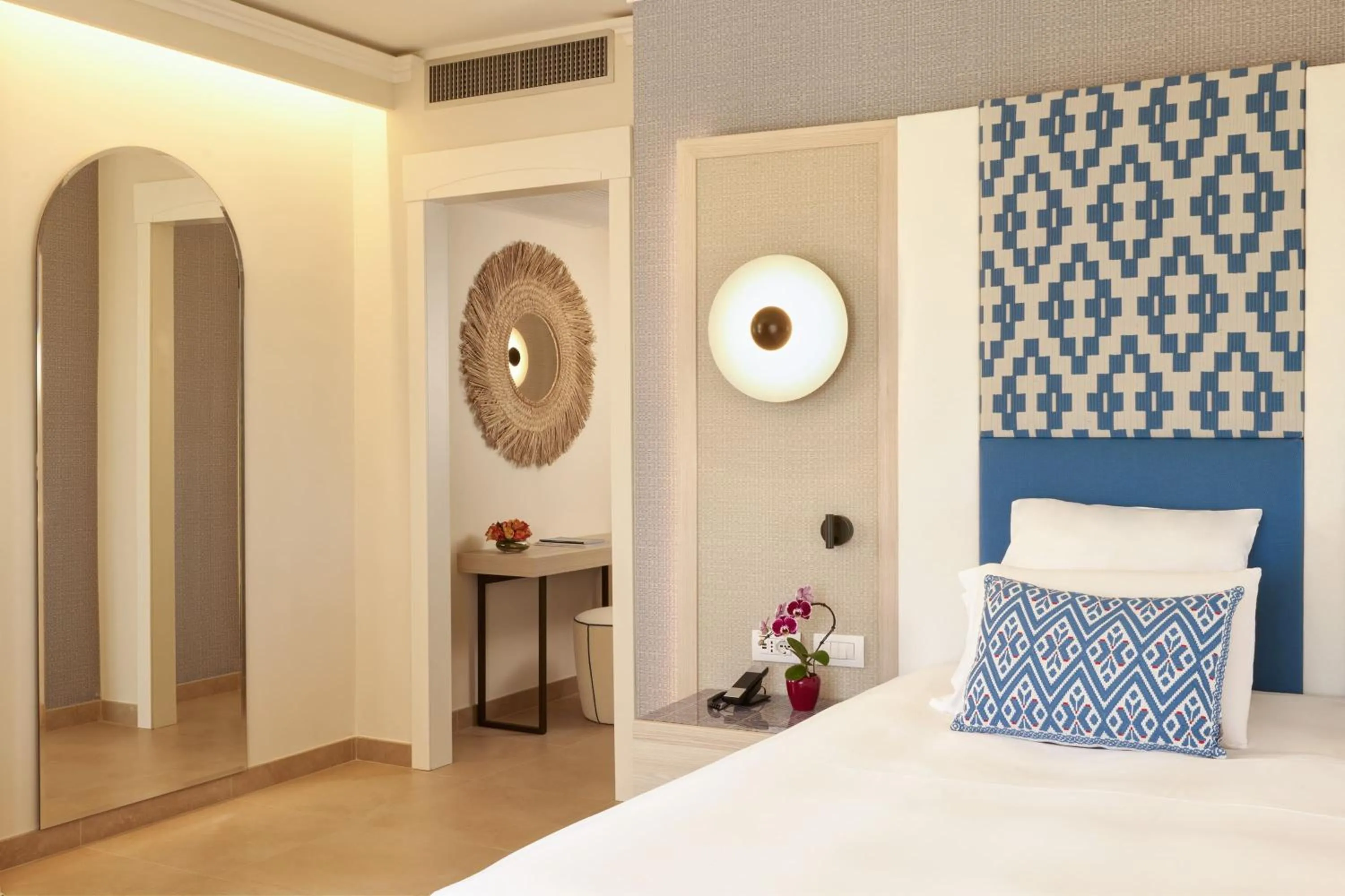 Bed in Almar Timi Ama Villasimius