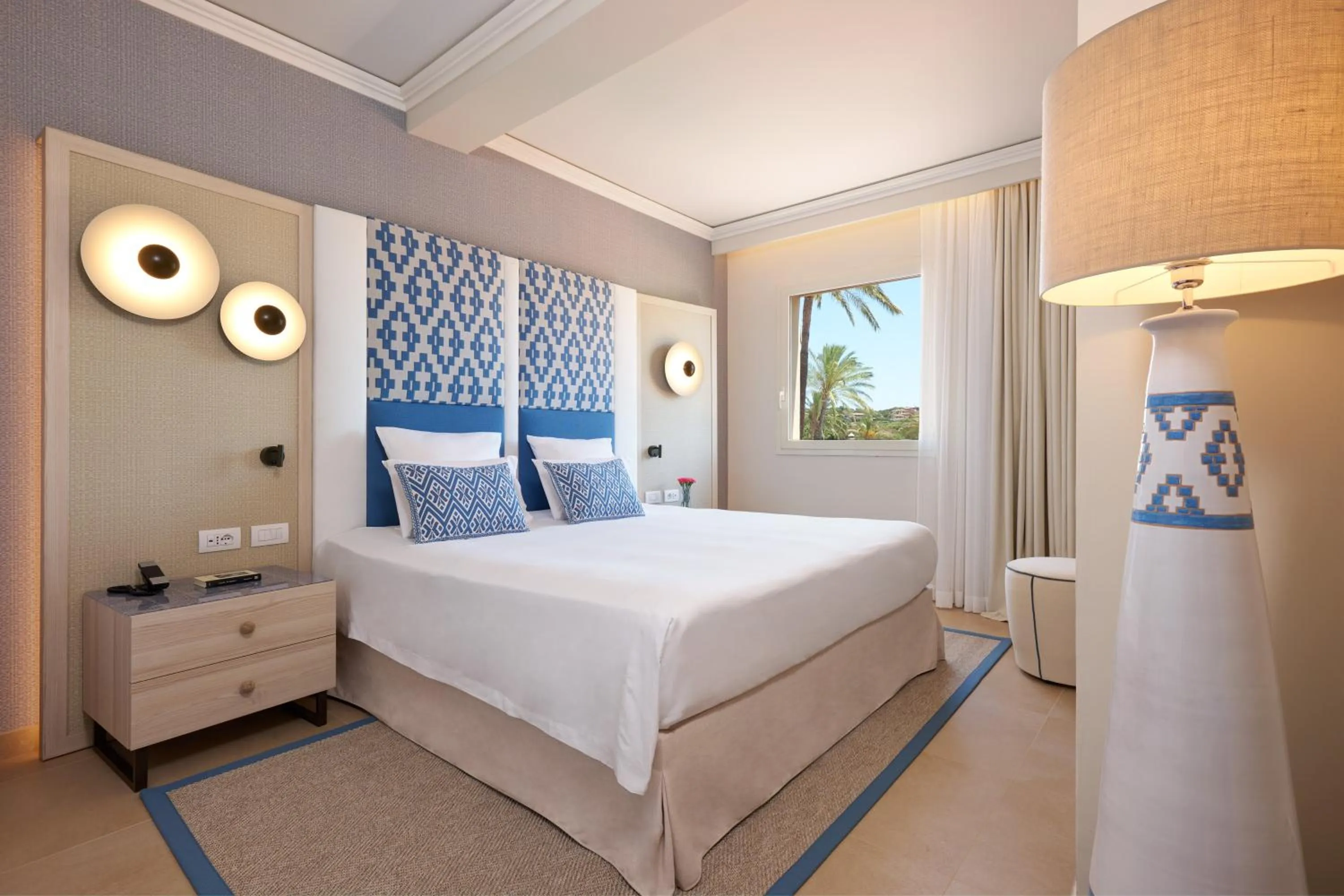 Bed in Almar Timi Ama Villasimius