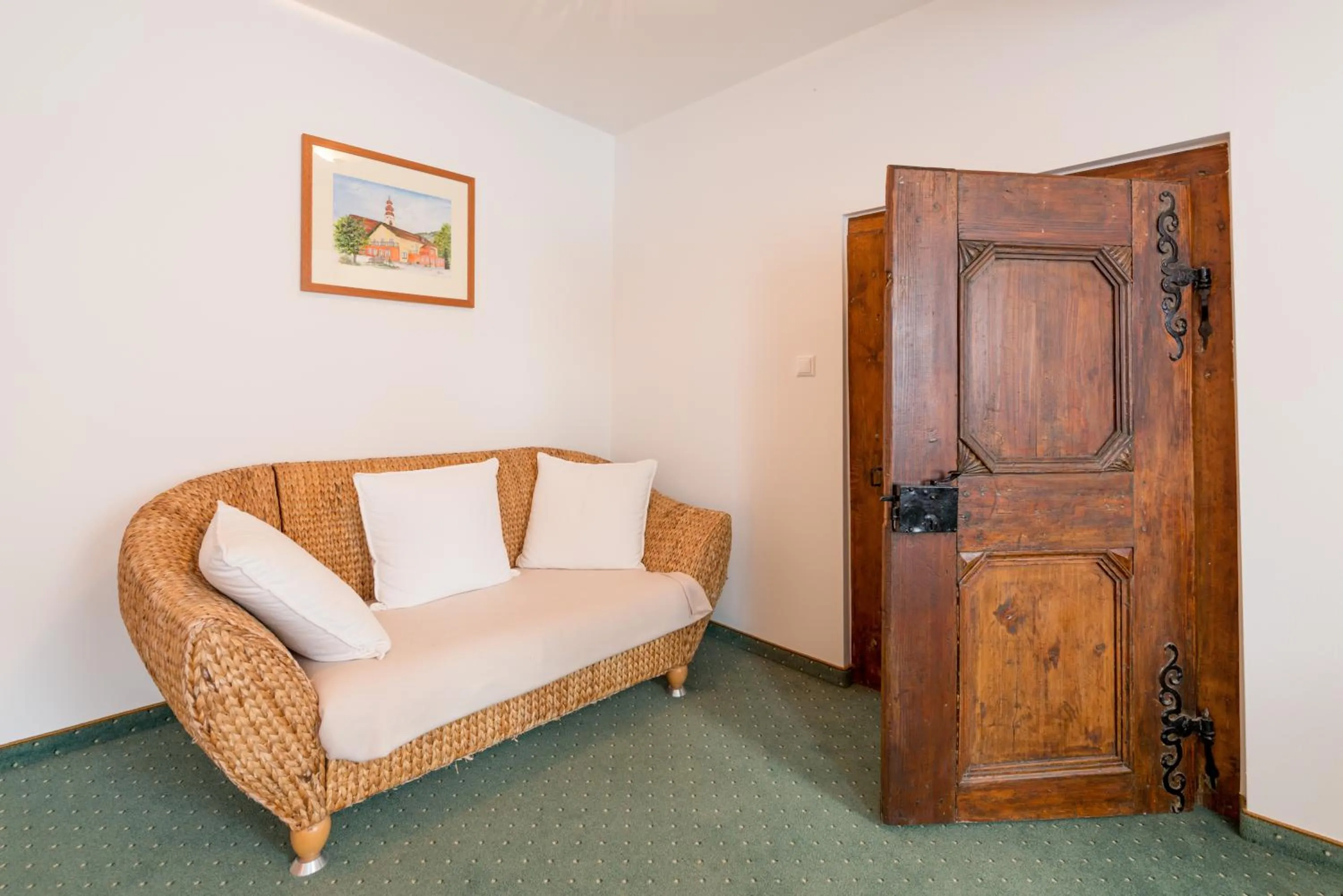 Photo of the whole room in Kirchenwirt Irrsdorf Familie Schinwald