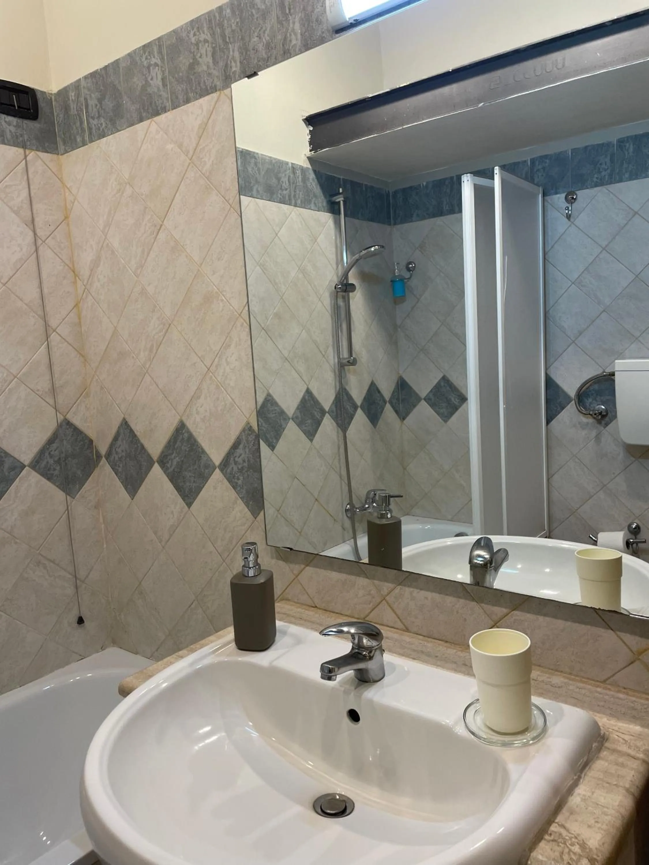 Bathroom in Case Così Apartments - Napoli