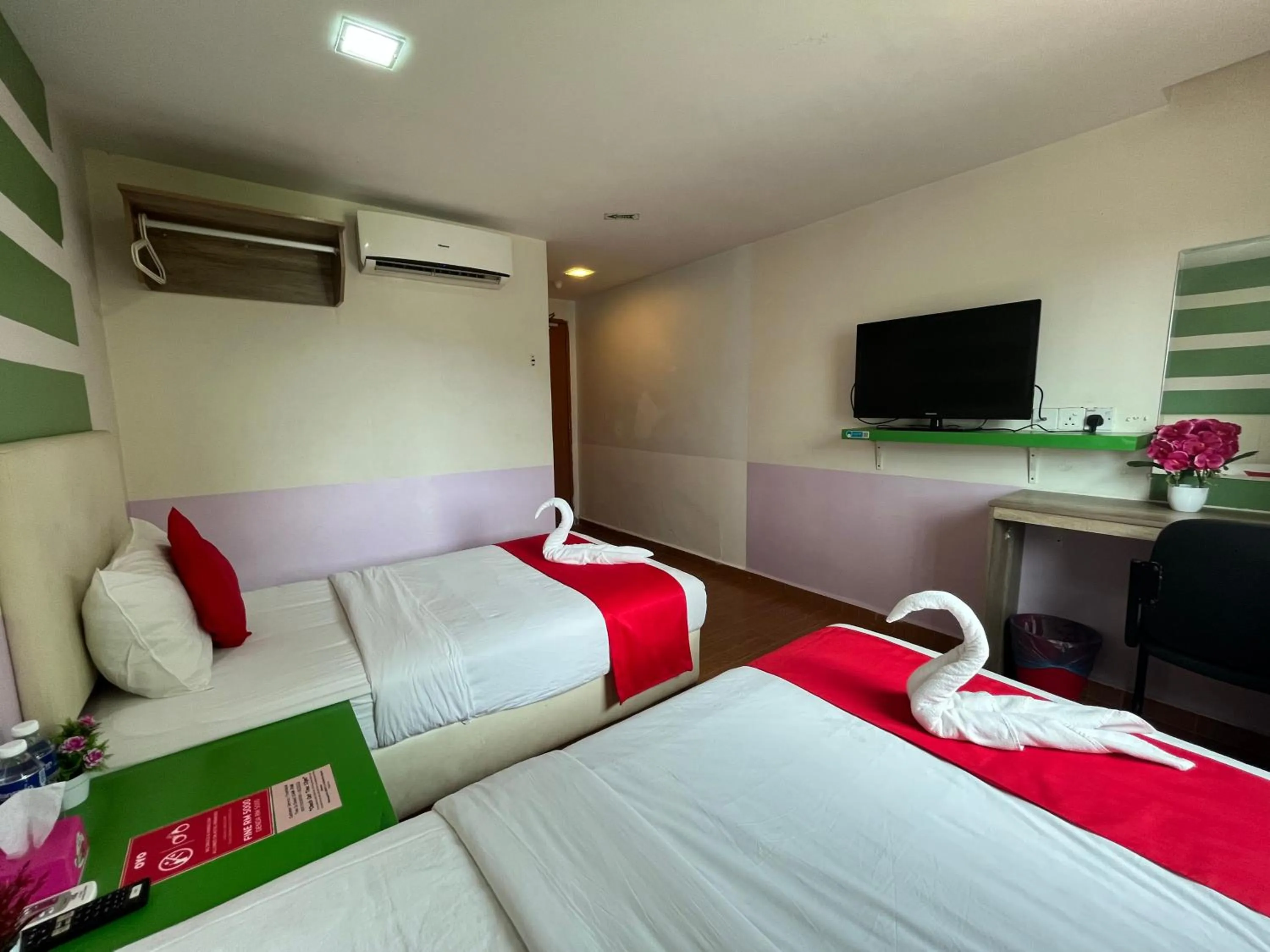 Bed in City Boutique Hotel - Bangi