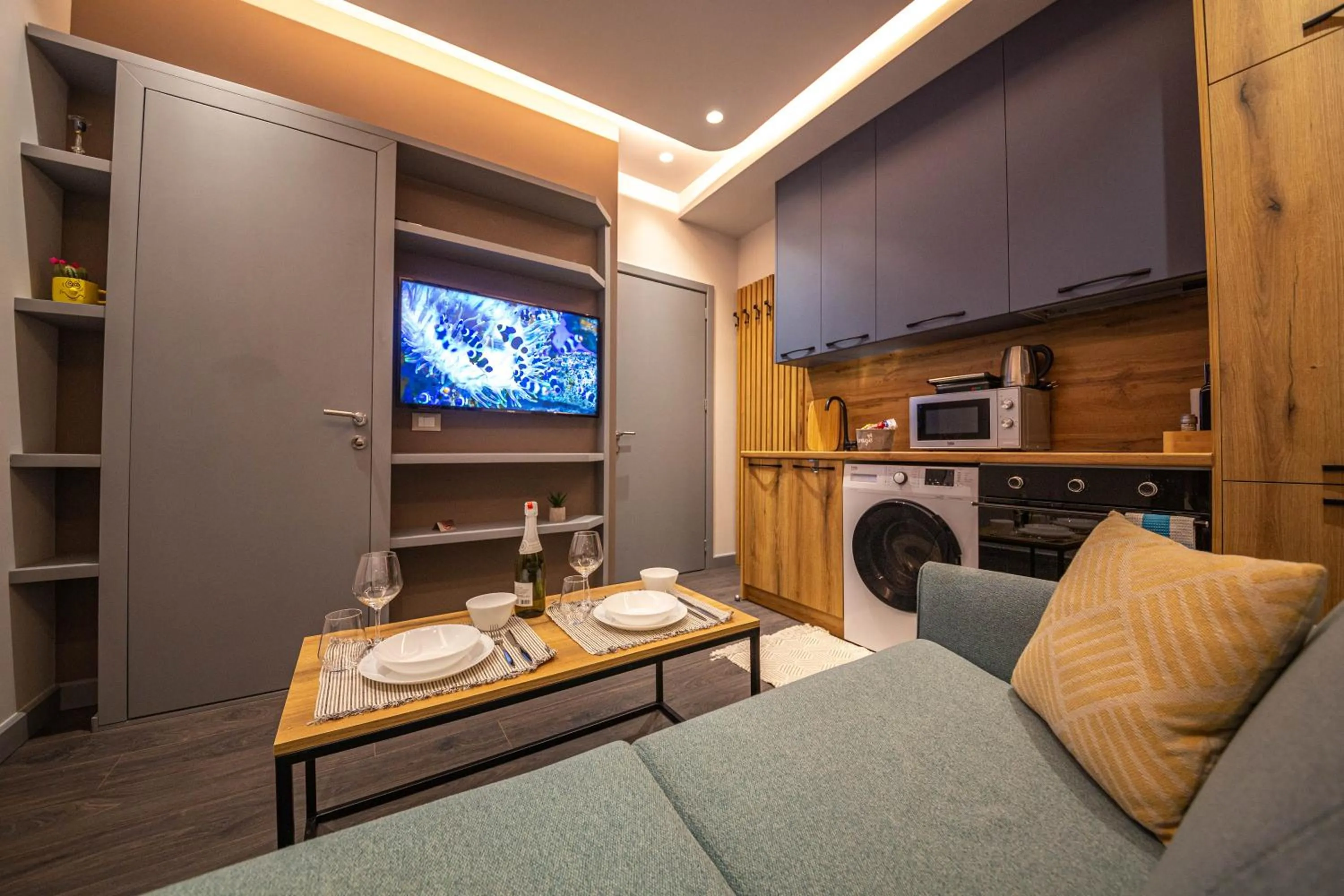 TV and multimedia in Blloku Unique Apartments