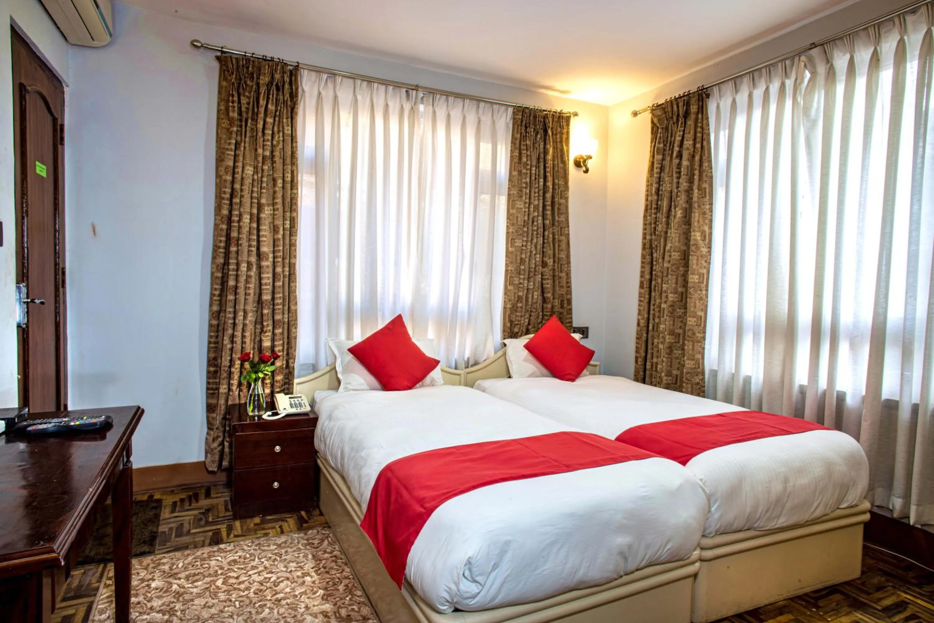 Bedroom, Bed in Hotel BnB Mhepi