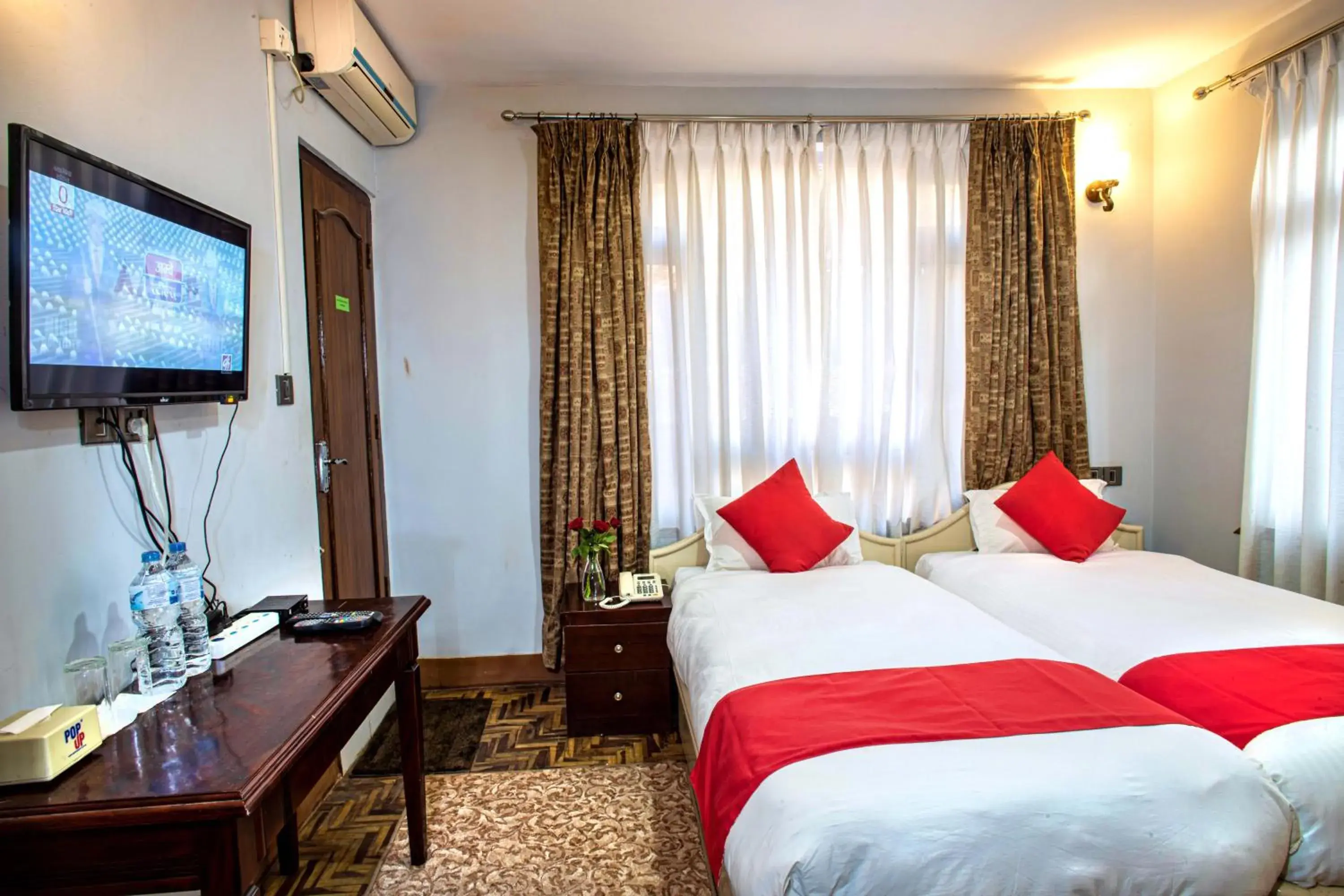 Deluxe Twin Room in Hotel BnB Mhepi Deluxe Twin Room in Hotel BnB Mhepi