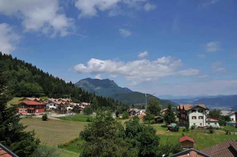 Mountain view in Al Pian Garnì - B&B & Pizza