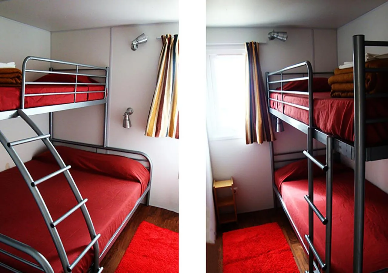 Bed in Parque De Campismo Orbitur Sao Pedro De Moel