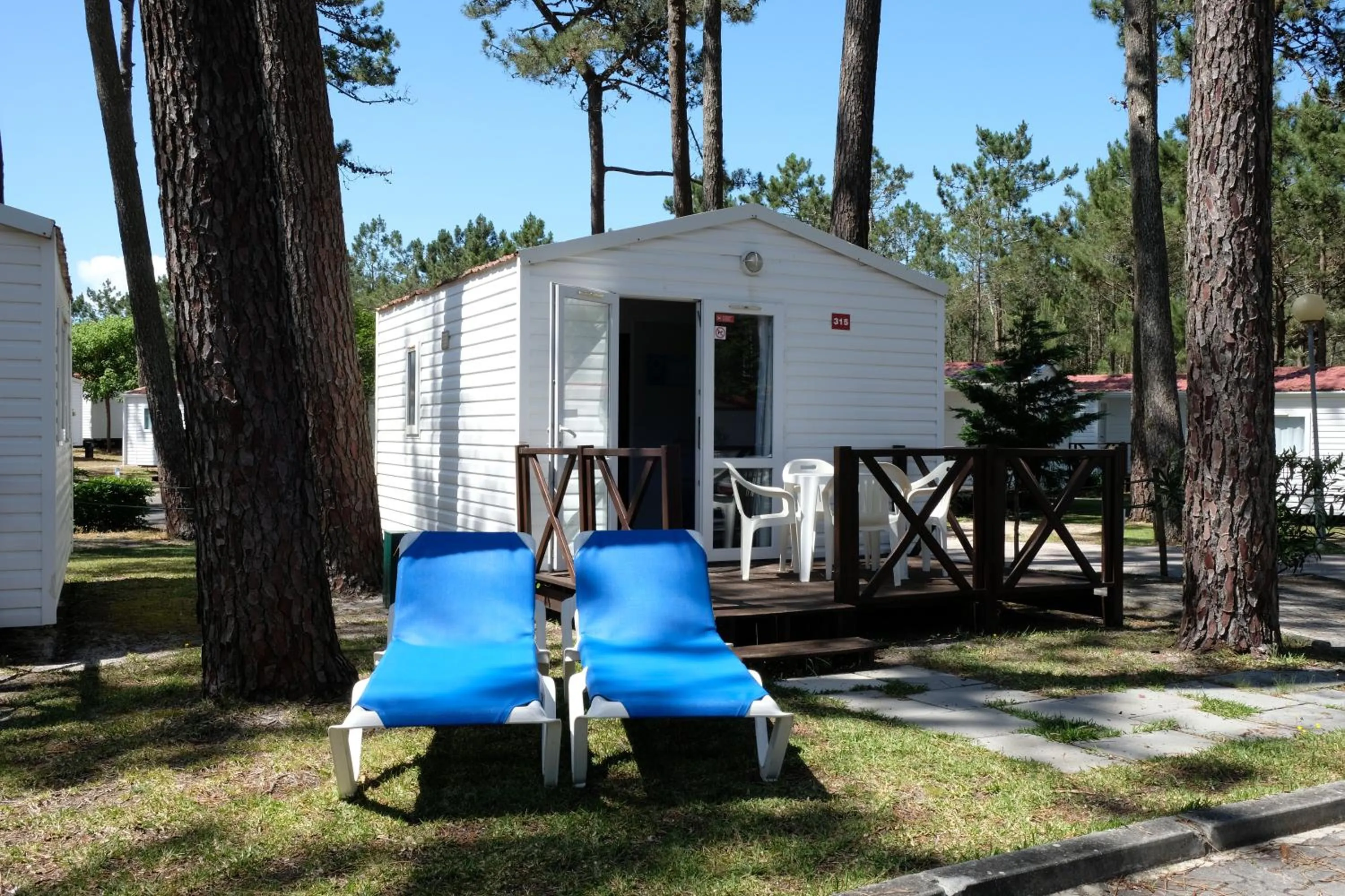 Balcony/Terrace in Parque De Campismo Orbitur Sao Pedro De Moel