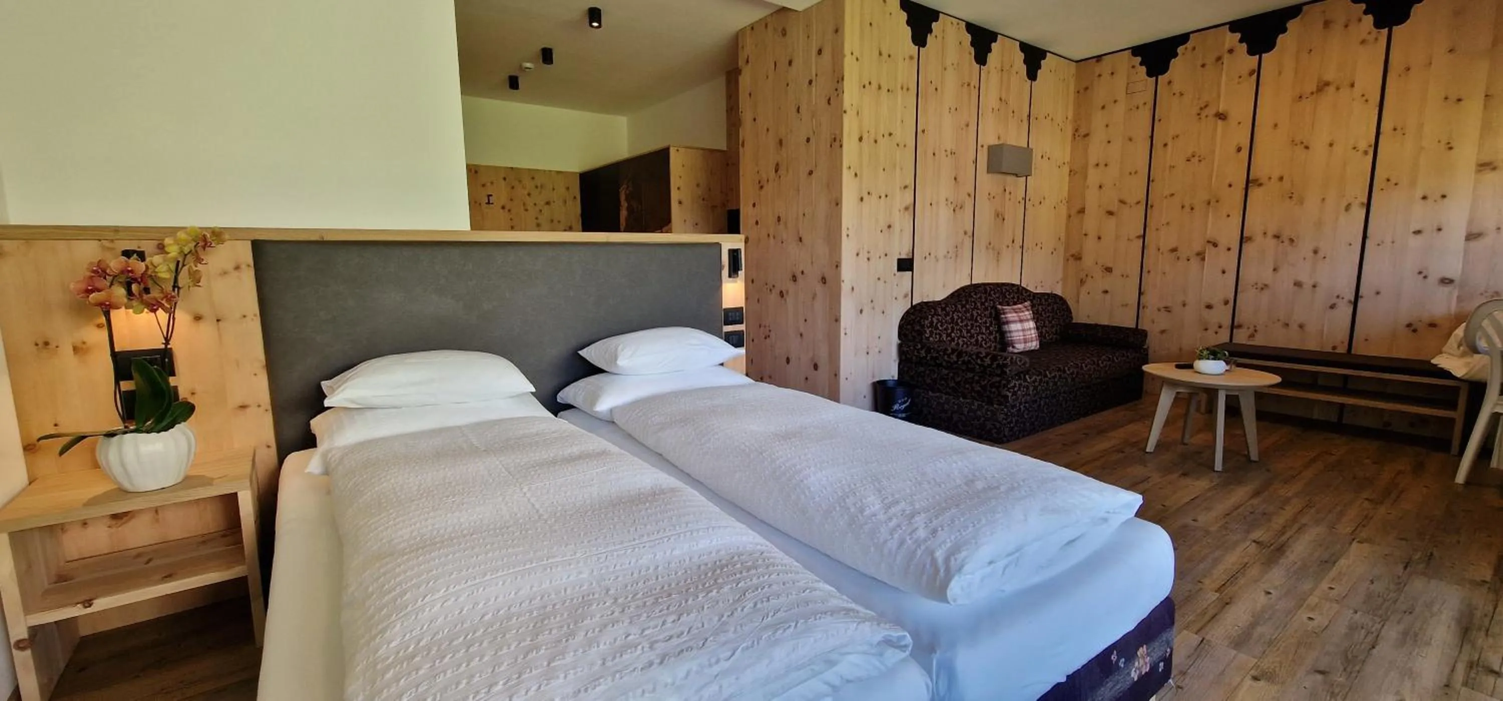 Bed in Hotel Garni Royal