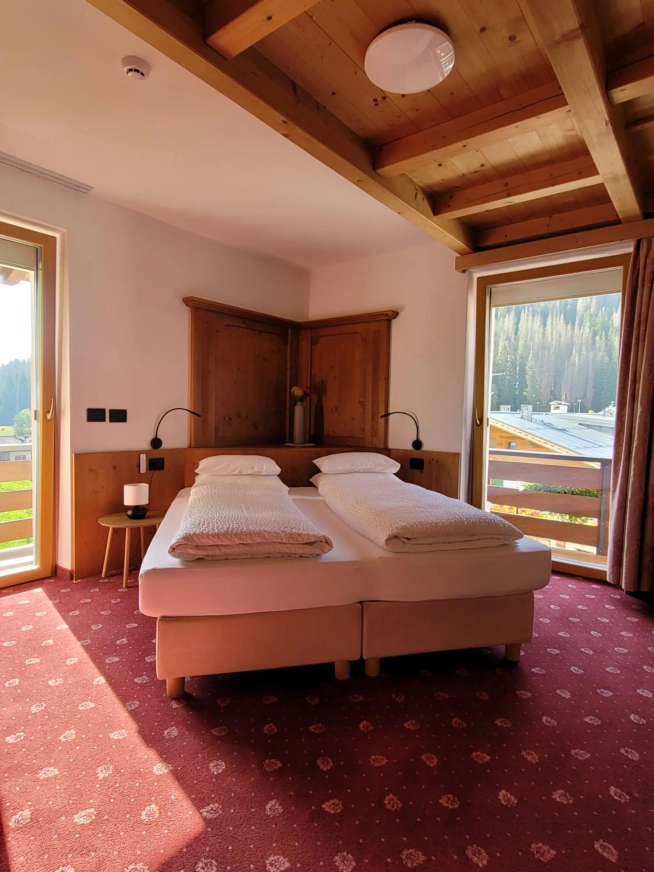 Bed in Hotel Garni Royal