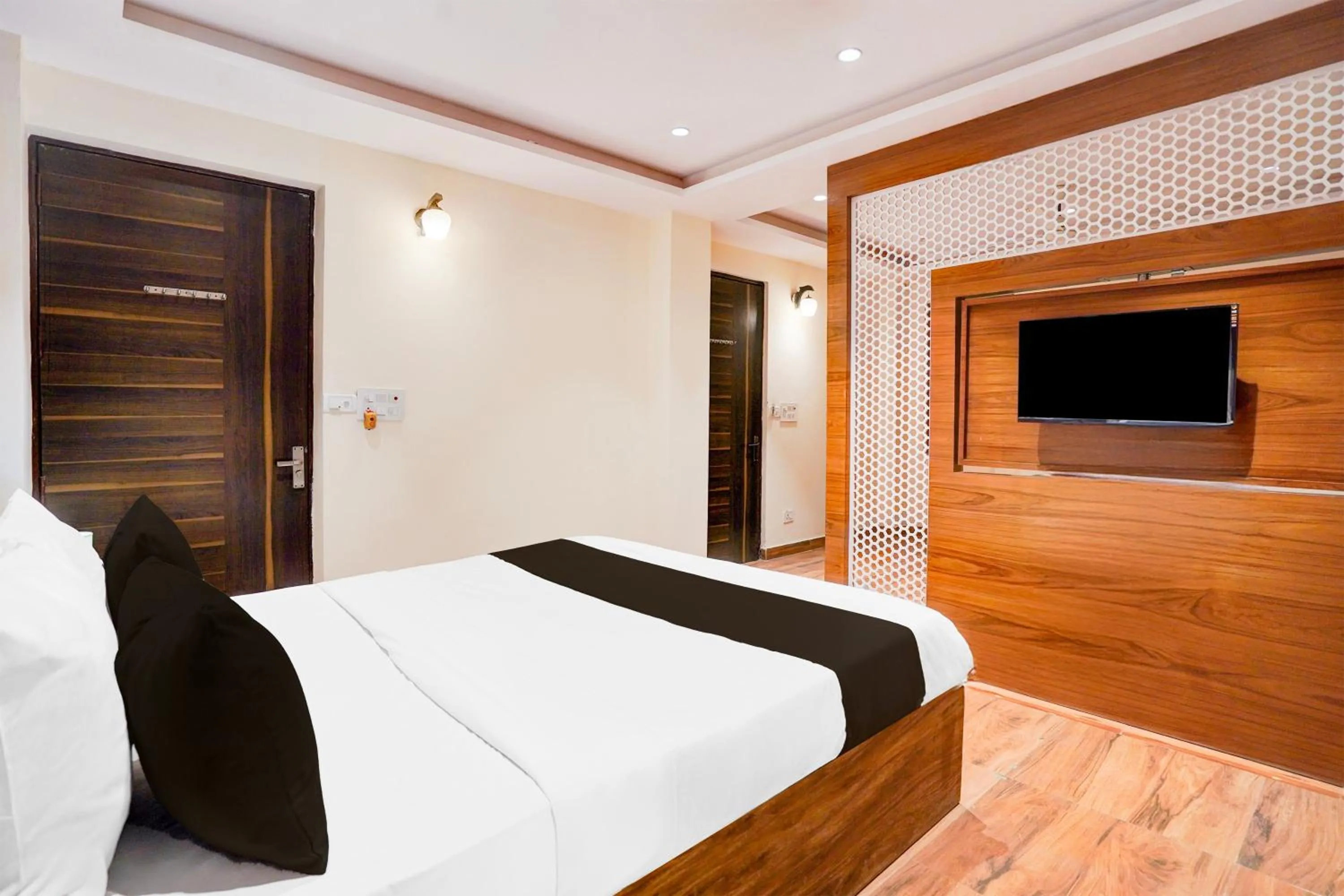 Bedroom, Bed in Pinaki Hotels & Resorts