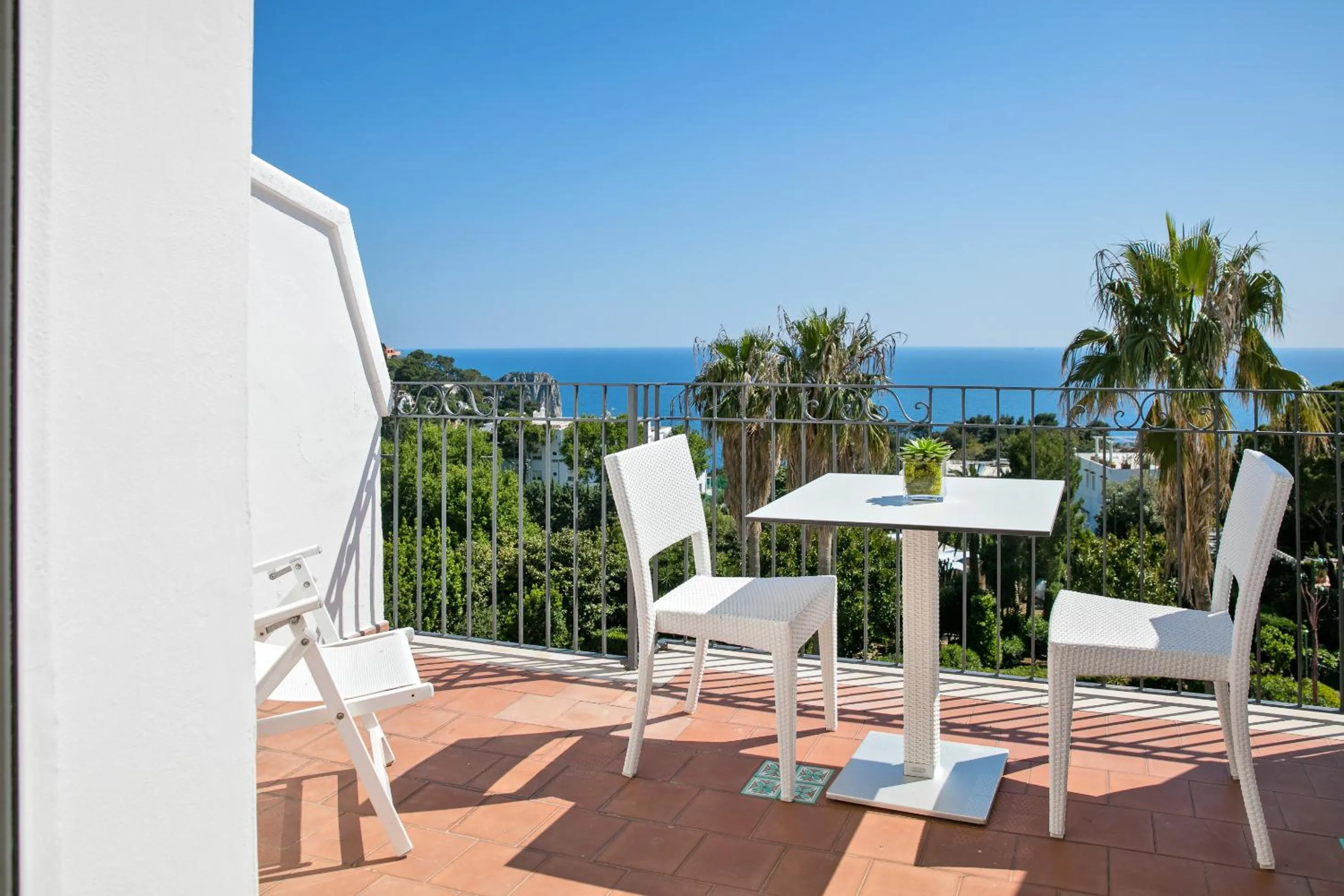 Balcony/Terrace in Hotel Syrene