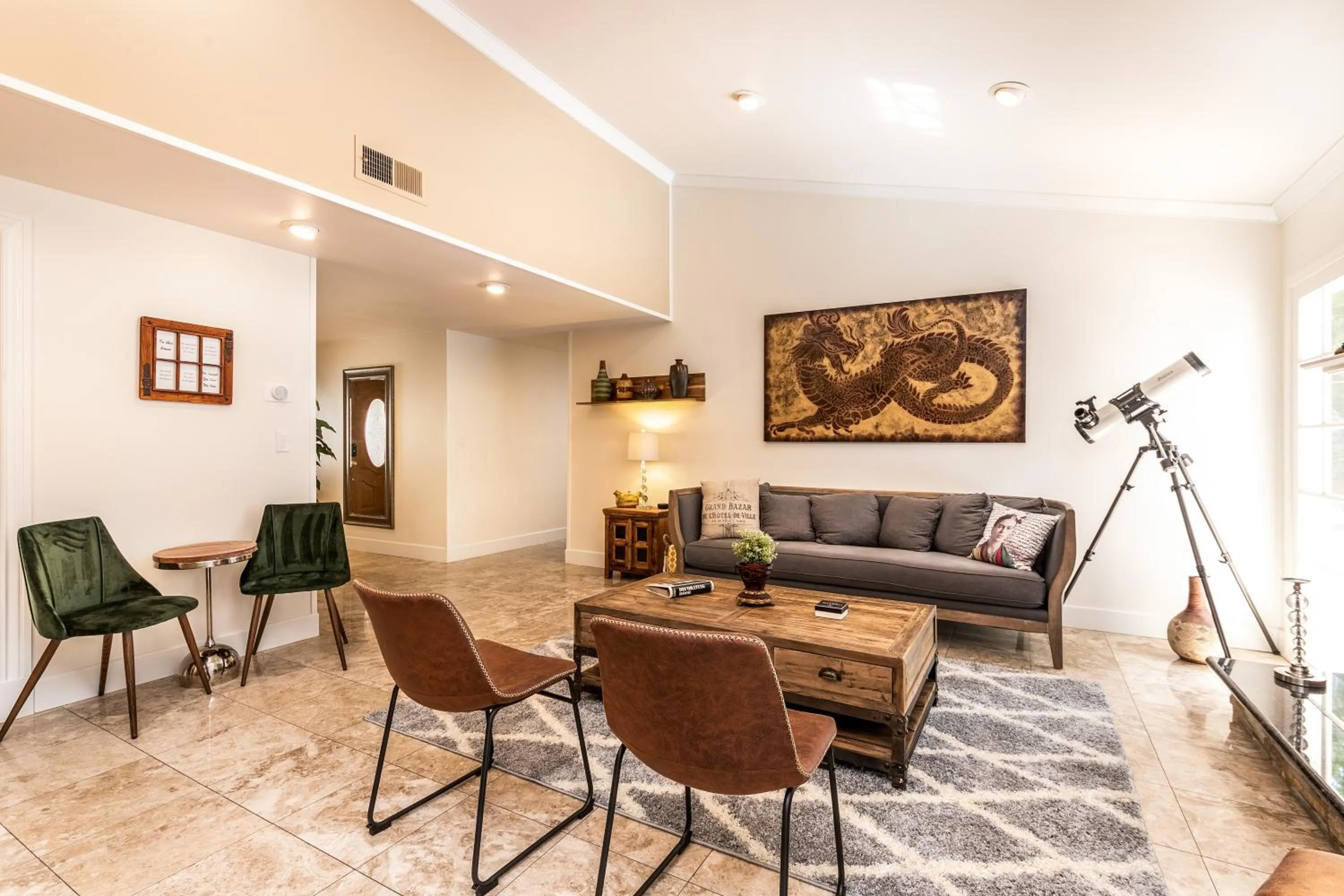 Villa Sausalito - Newly Designed 4BR HOUSE & POOL by Topanga