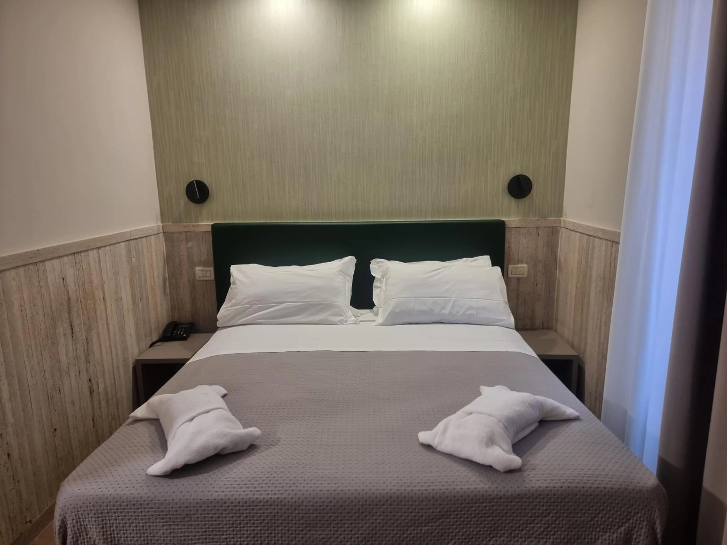 Bed in Hotel Pyramid