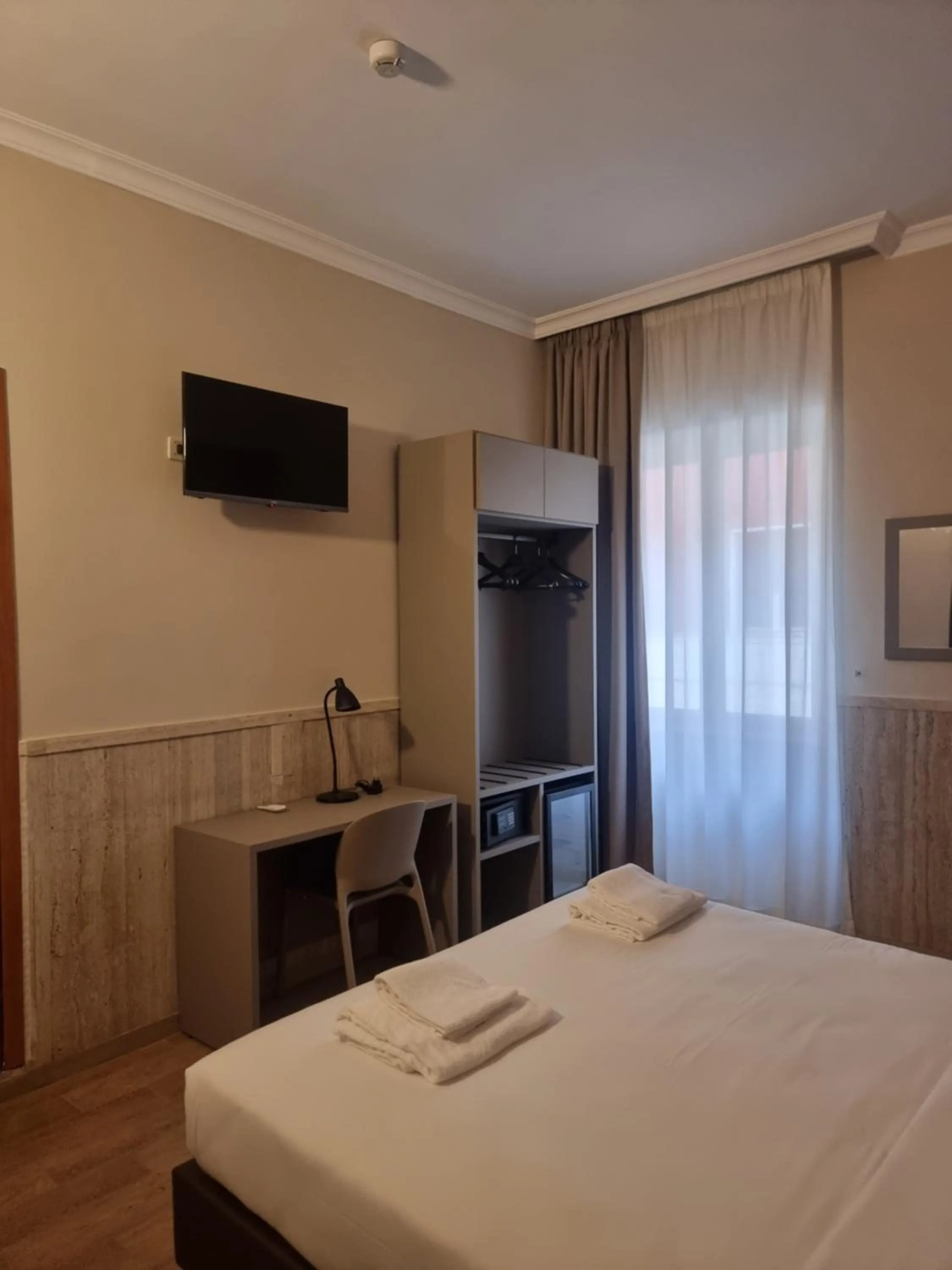 Bed in Hotel Pyramid