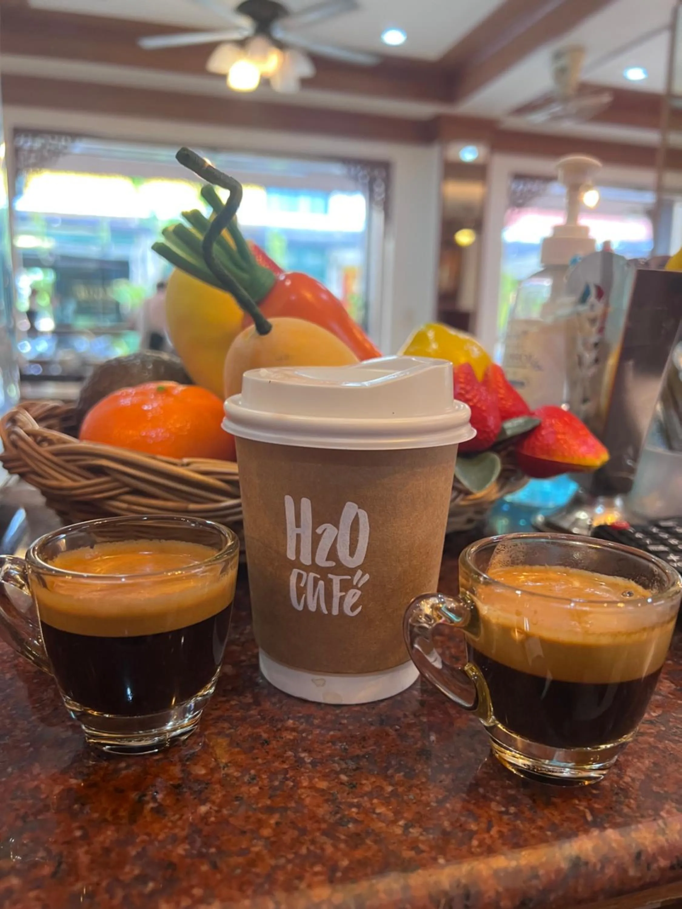 Restaurant/places to eat in Nanai 2 Residence Patong Phuket