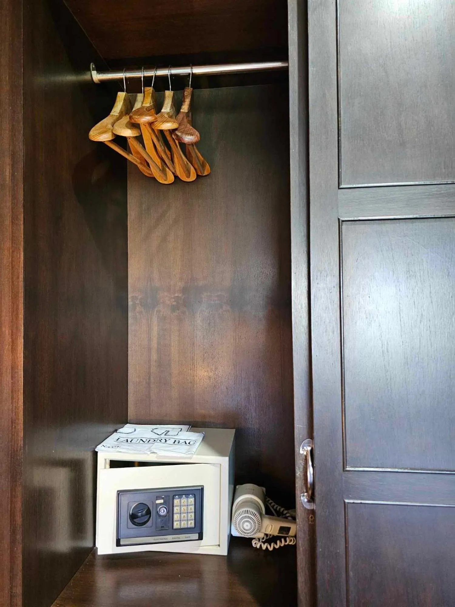 Area and facilities in Nanai 2 Residence Patong Phuket