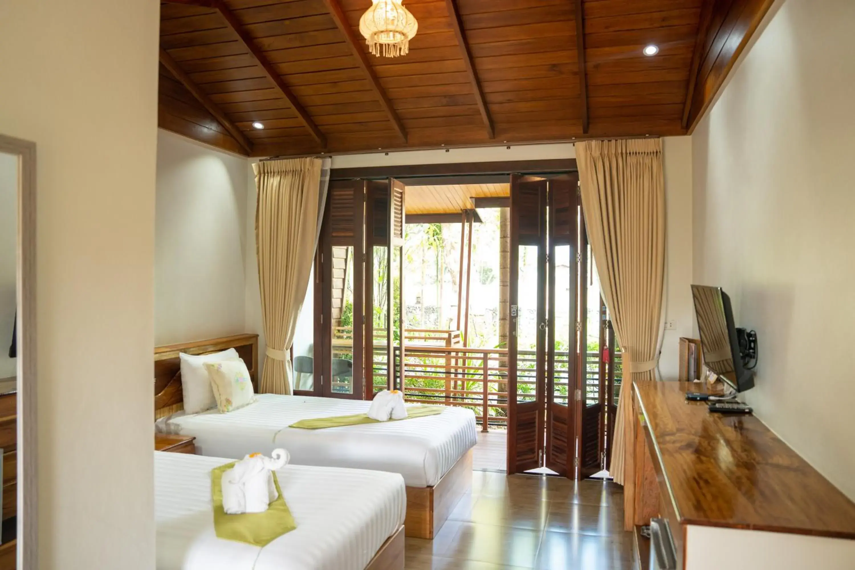 Standard Twin Room with Garden View in Merry Spa & Resort Standard Twin Room with Garden View in Merry Spa & Resort