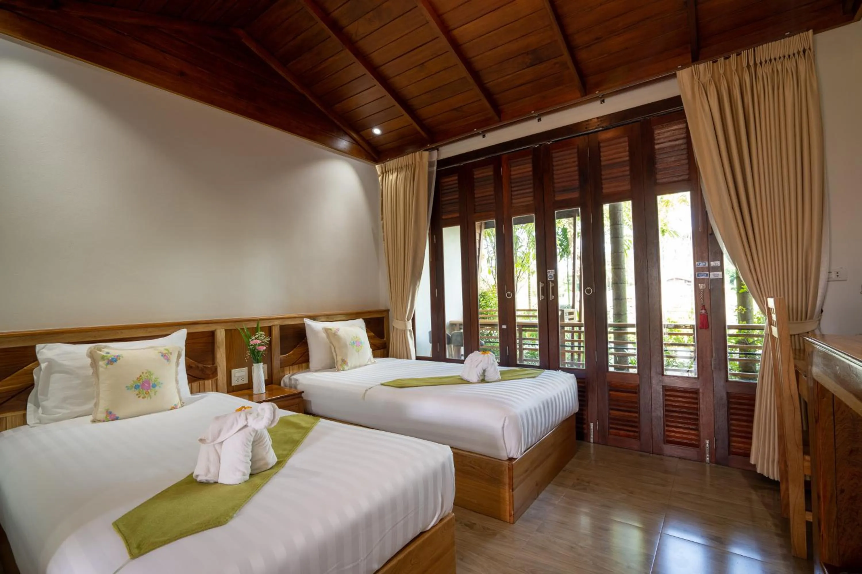 Bed in Merry Spa & Resort