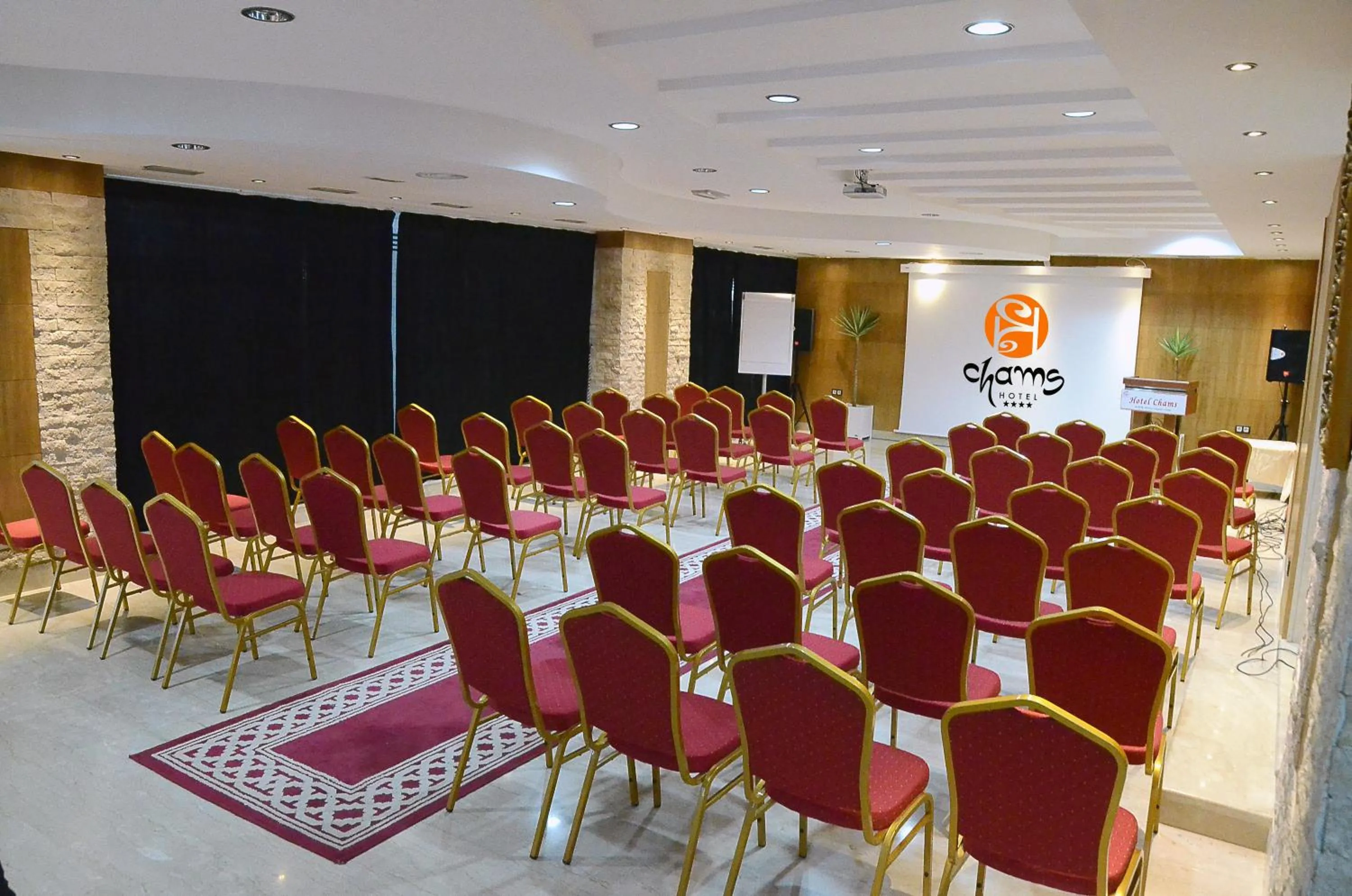 Business facilities in Hotel Chams